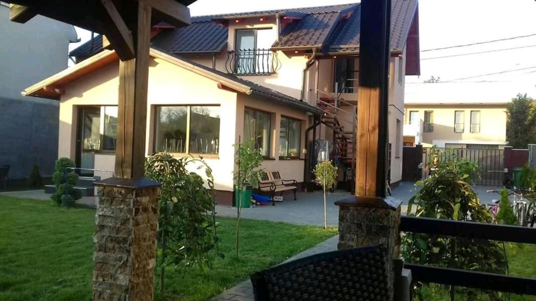 Pensiunea Casa Zece view 5