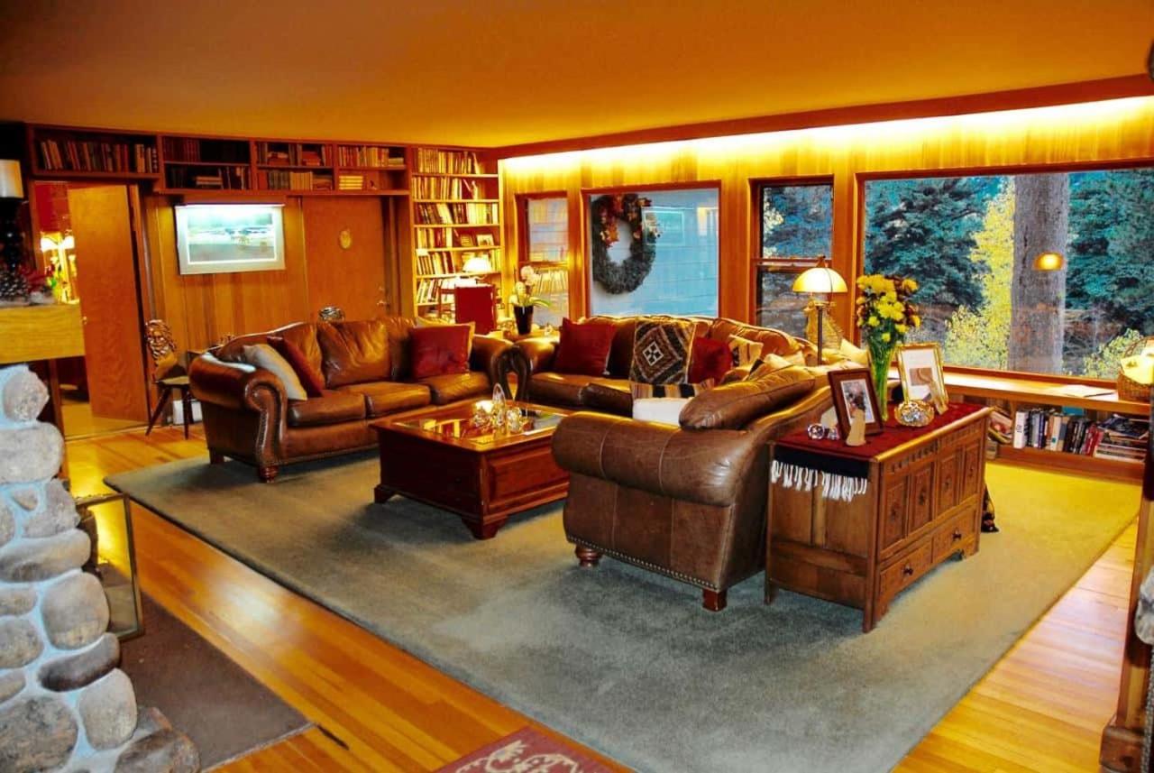 Riversong Inn Retreat