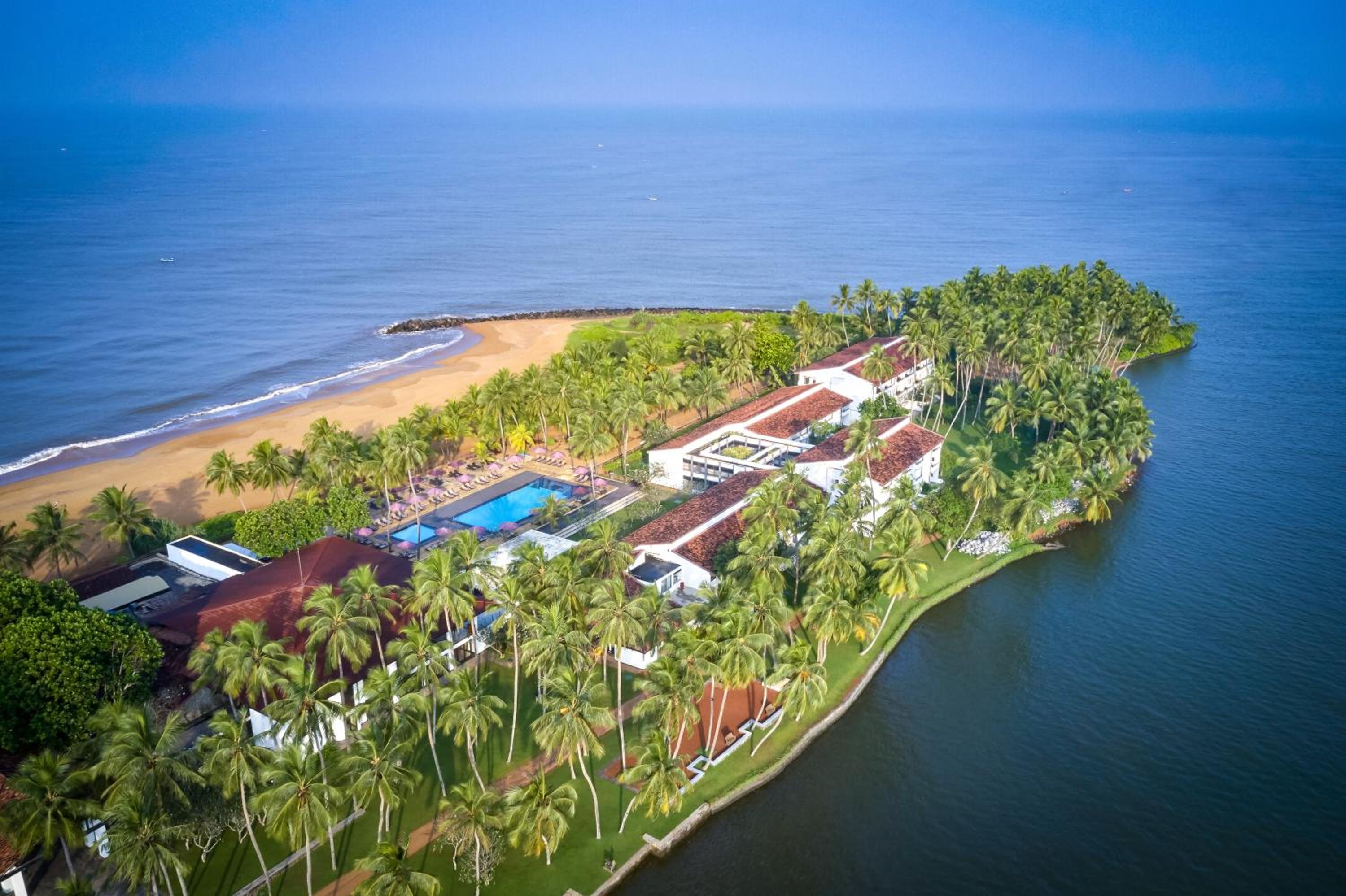 Hotel Avani Kalutara Resort - Image 1