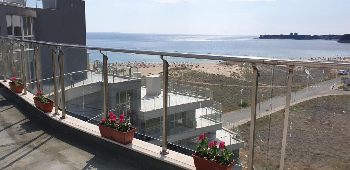 Allure Venti Club Apartments