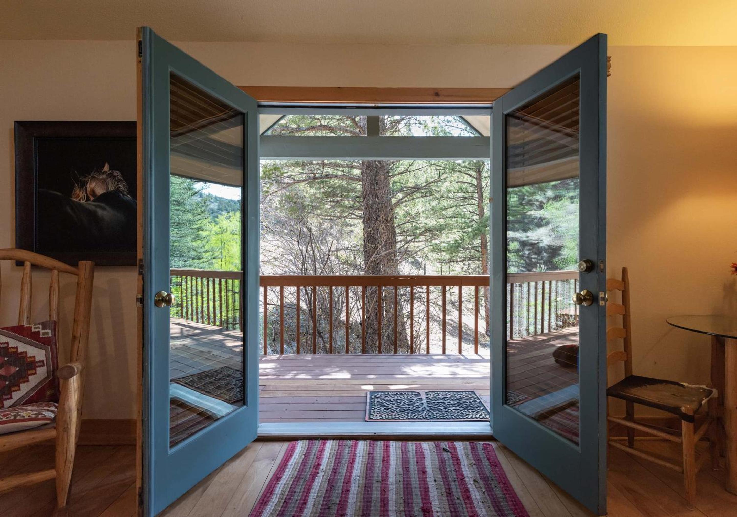 Riversong Inn Retreat
