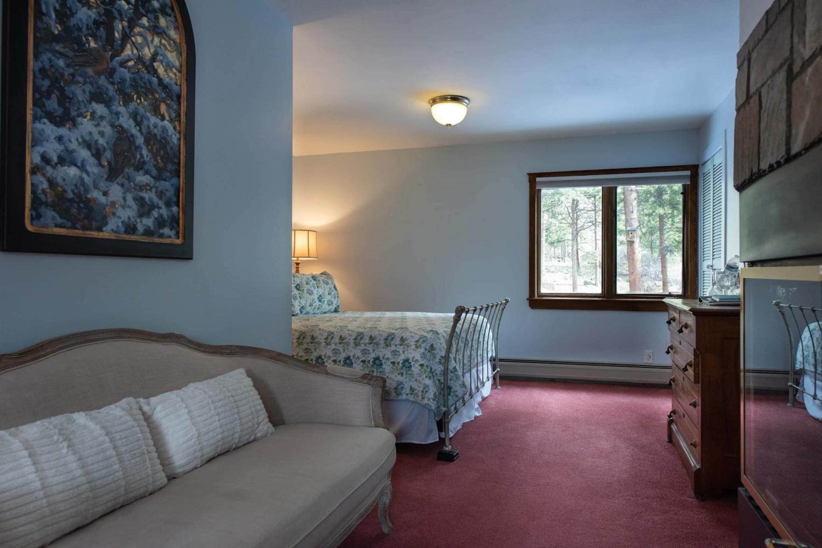 Riversong Inn Retreat