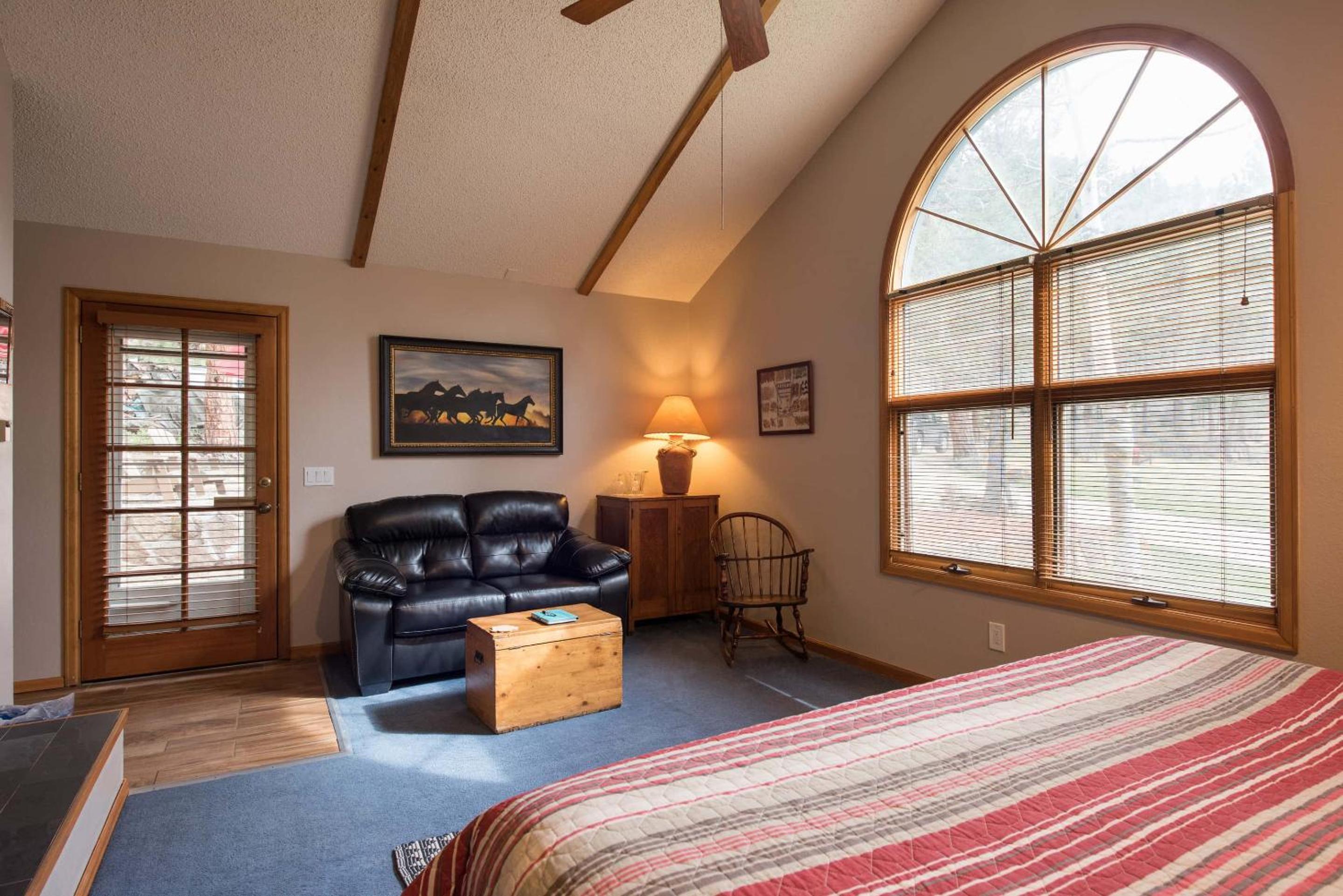 Riversong Inn Retreat