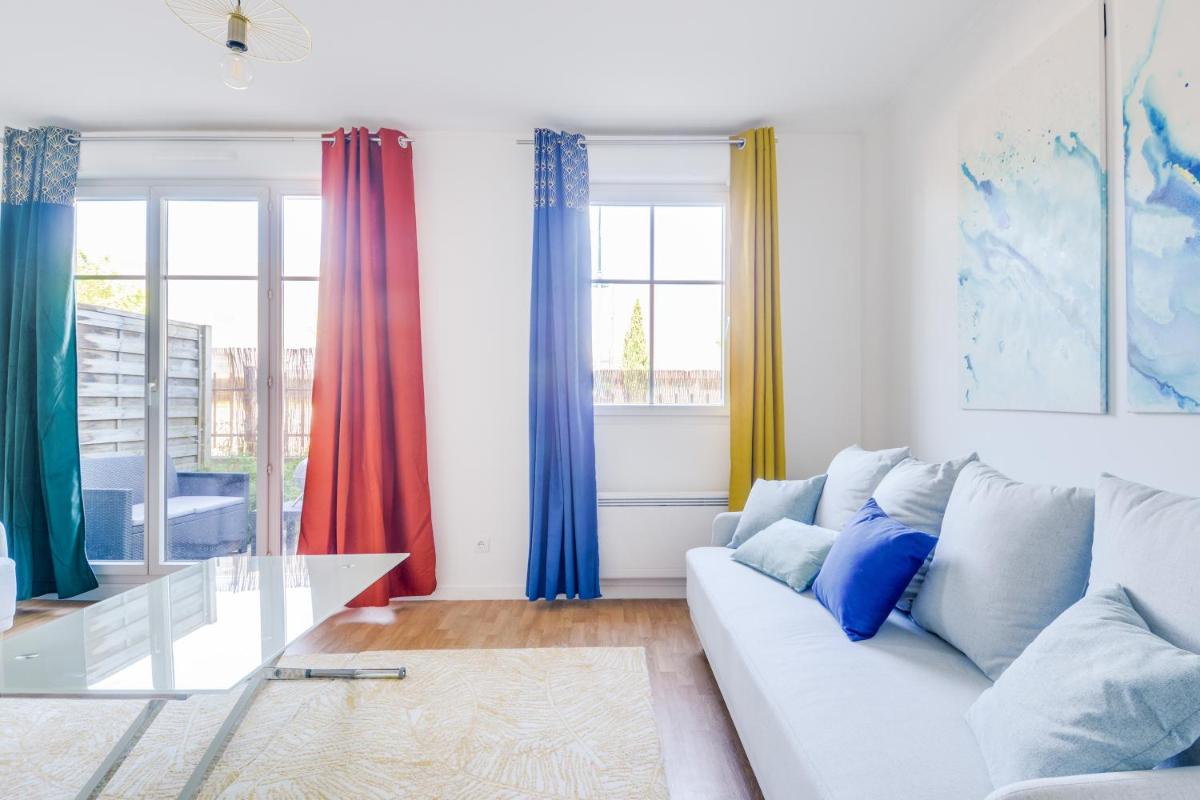 Magny-le-Hongre Vacations - Water Color - SDP - Property Image 3