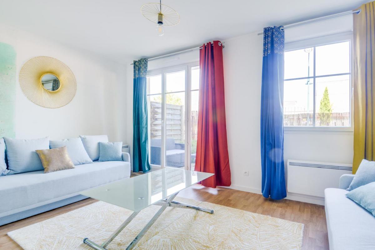Magny-le-Hongre Vacations - Water Color - SDP - Property Image 9