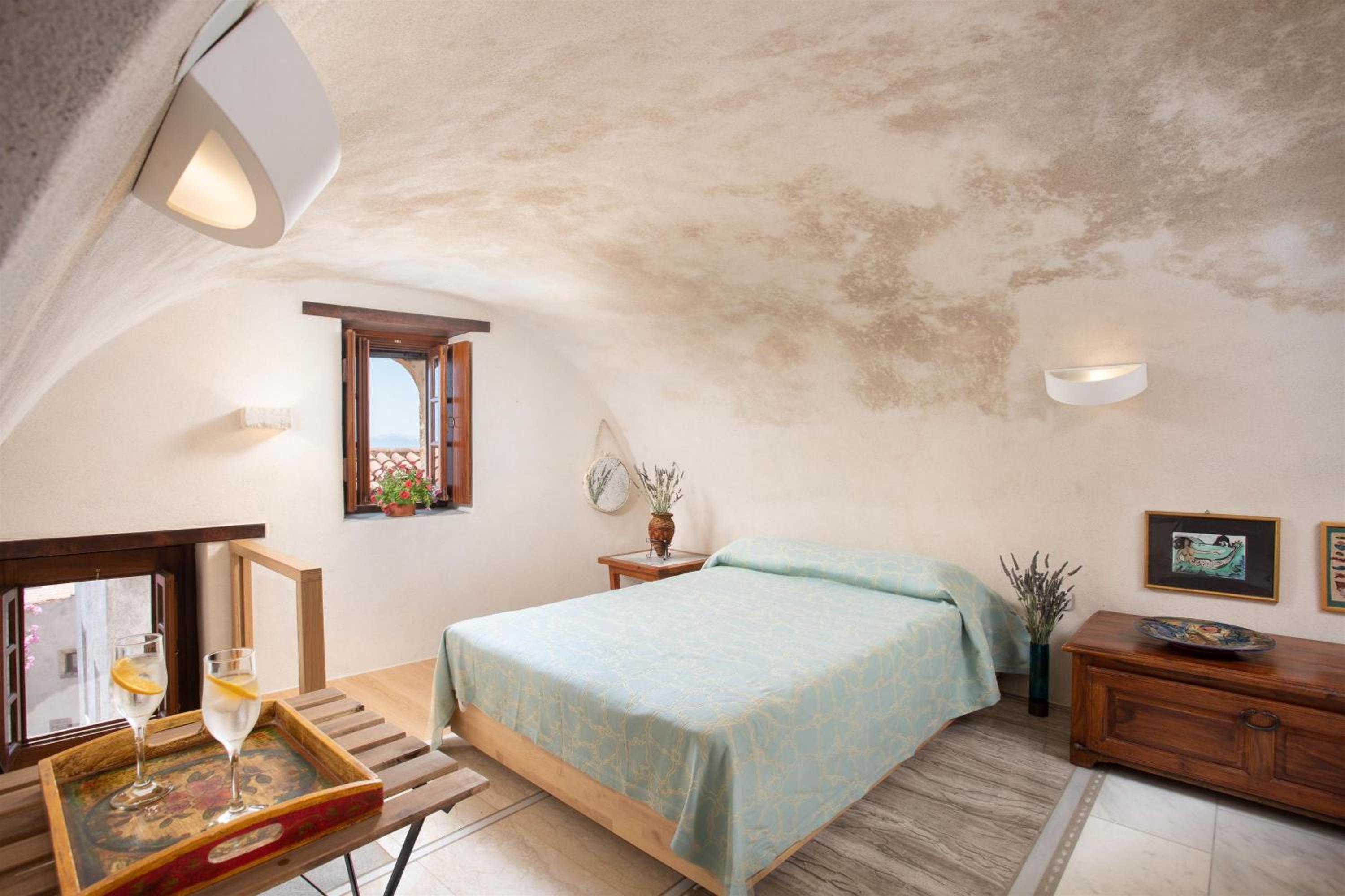 Casa Rodanthi - Luxury Castle Residence view 3