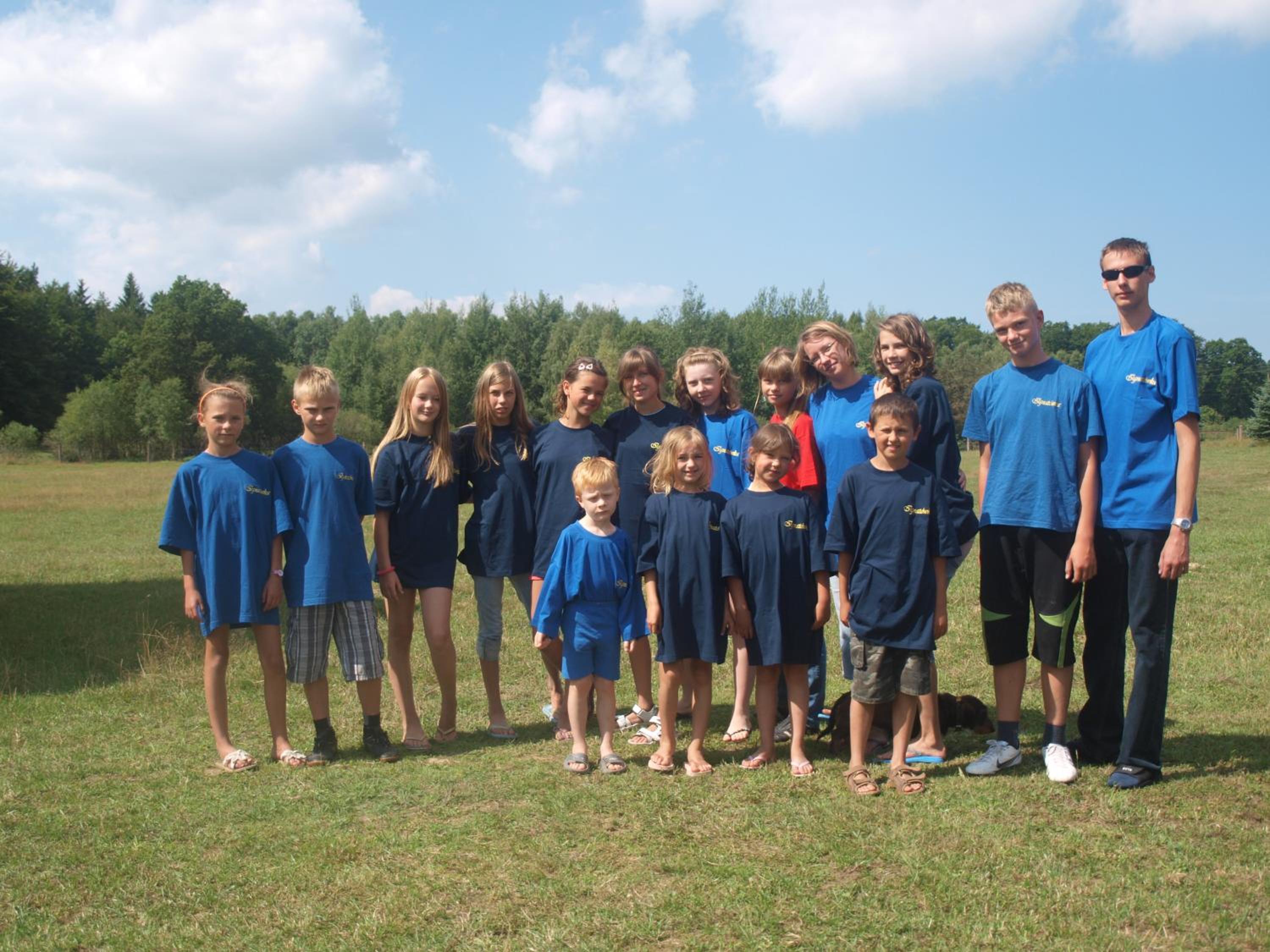 Photo 10