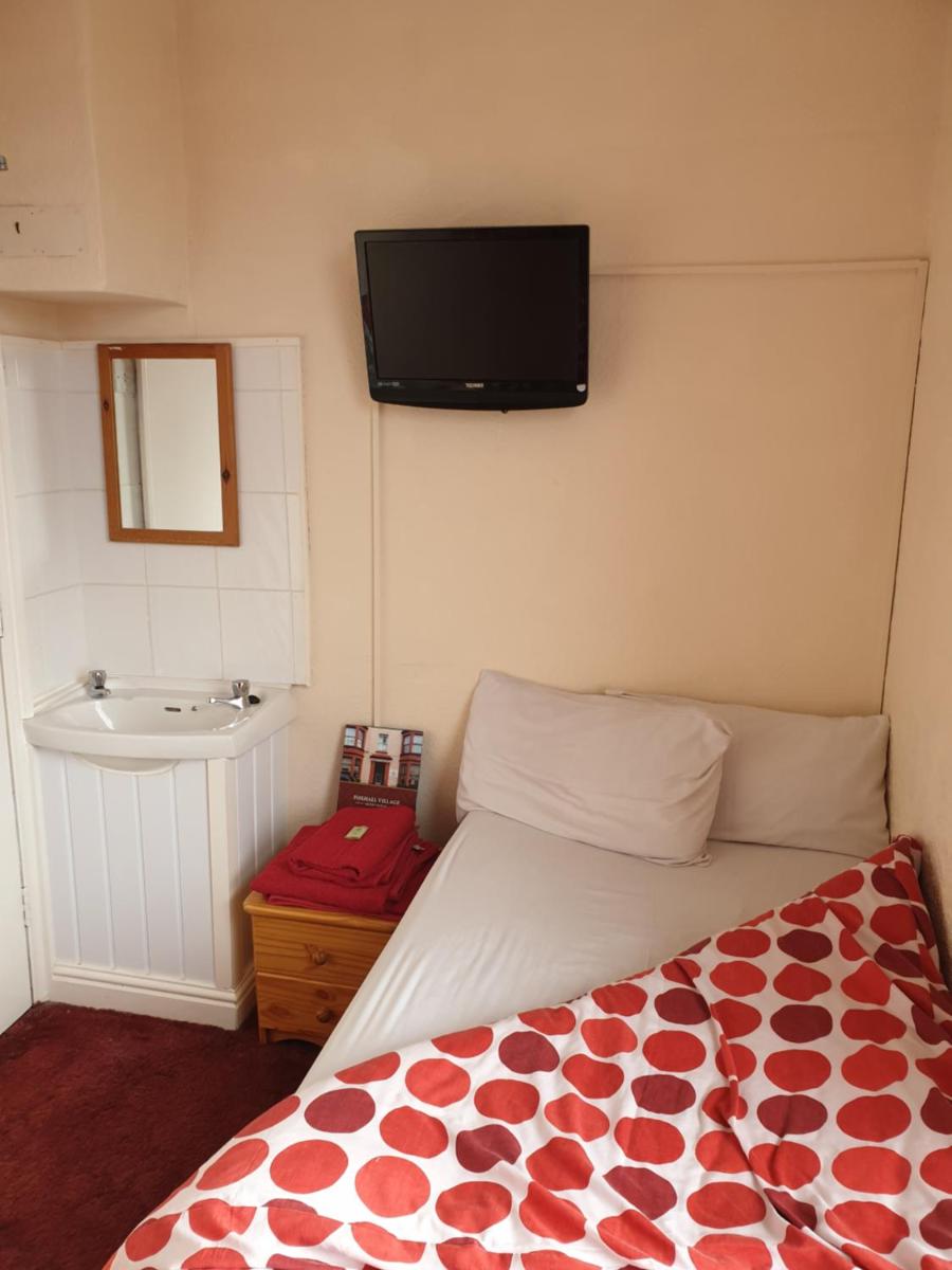 Foxhall Village Guest House