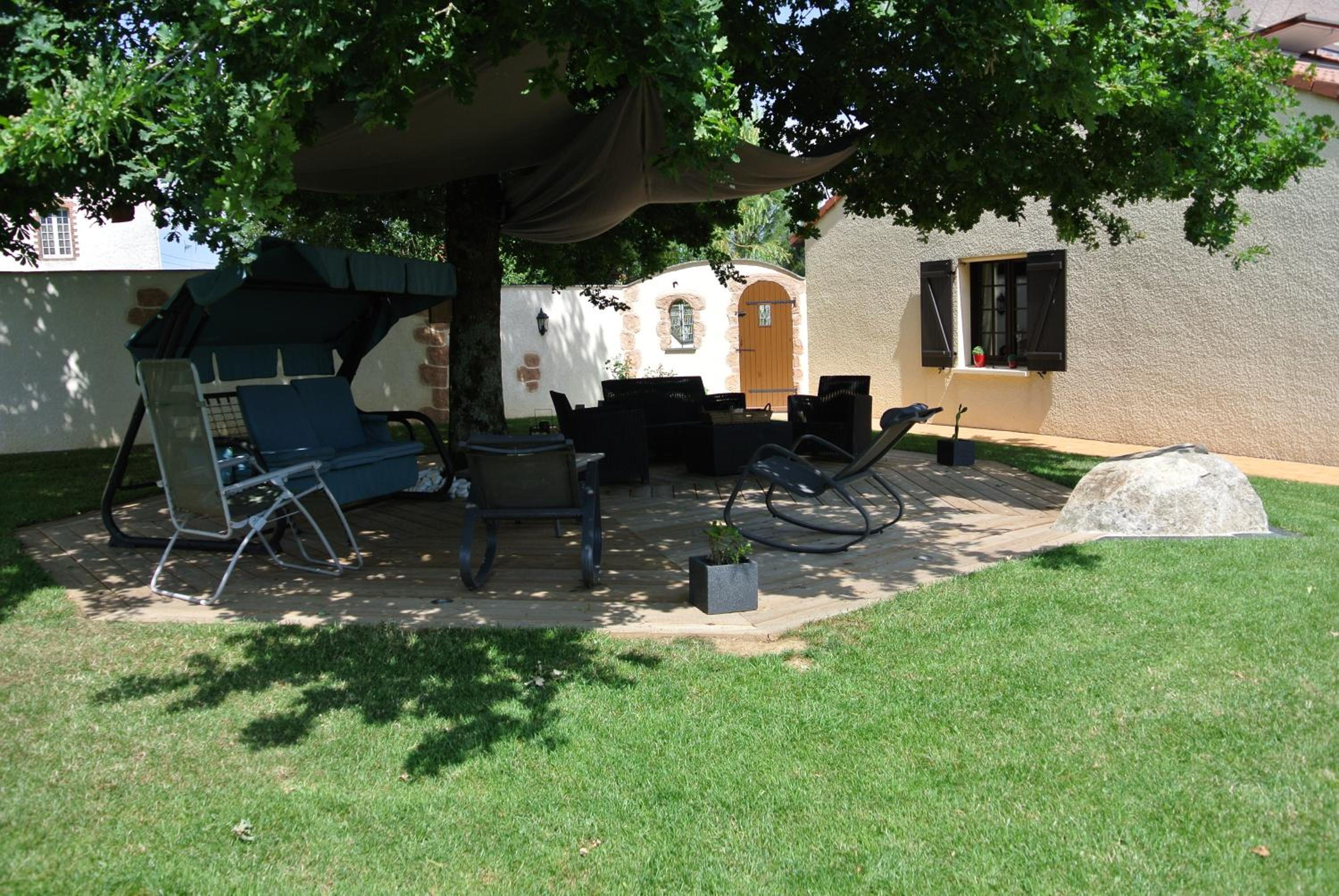 Chez Michel et Josette view 2