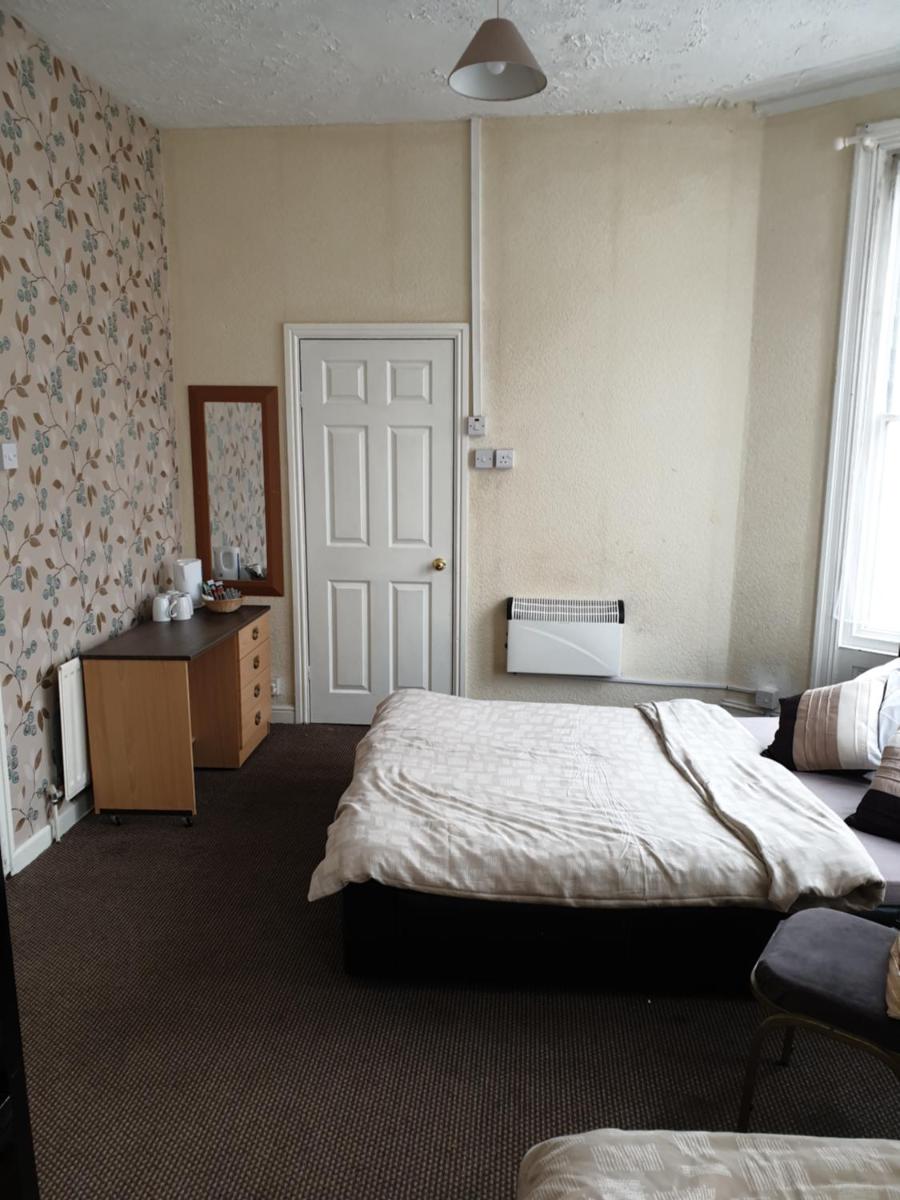 Foxhall Village Guest House