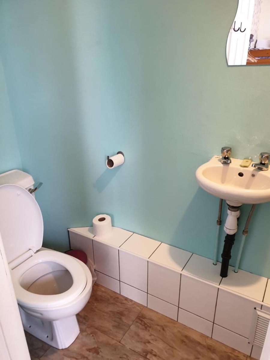 Foxhall Village Guest House
