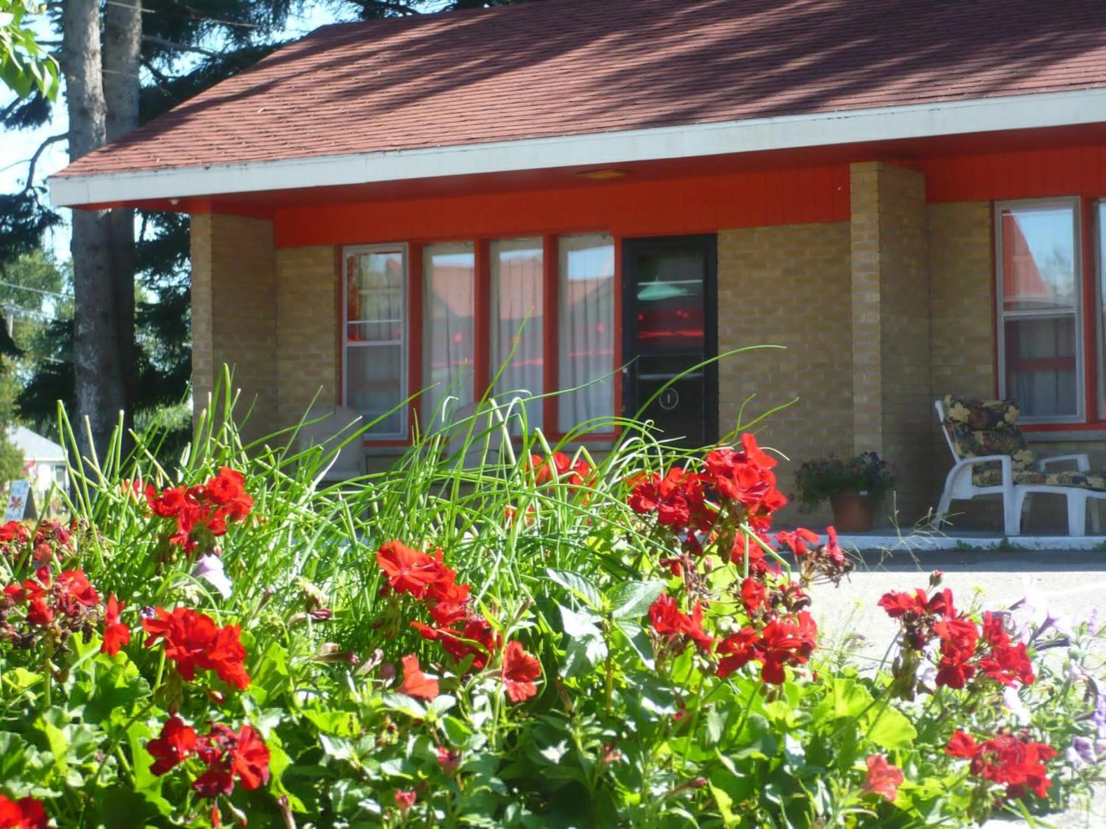 Red Top Motor Inn