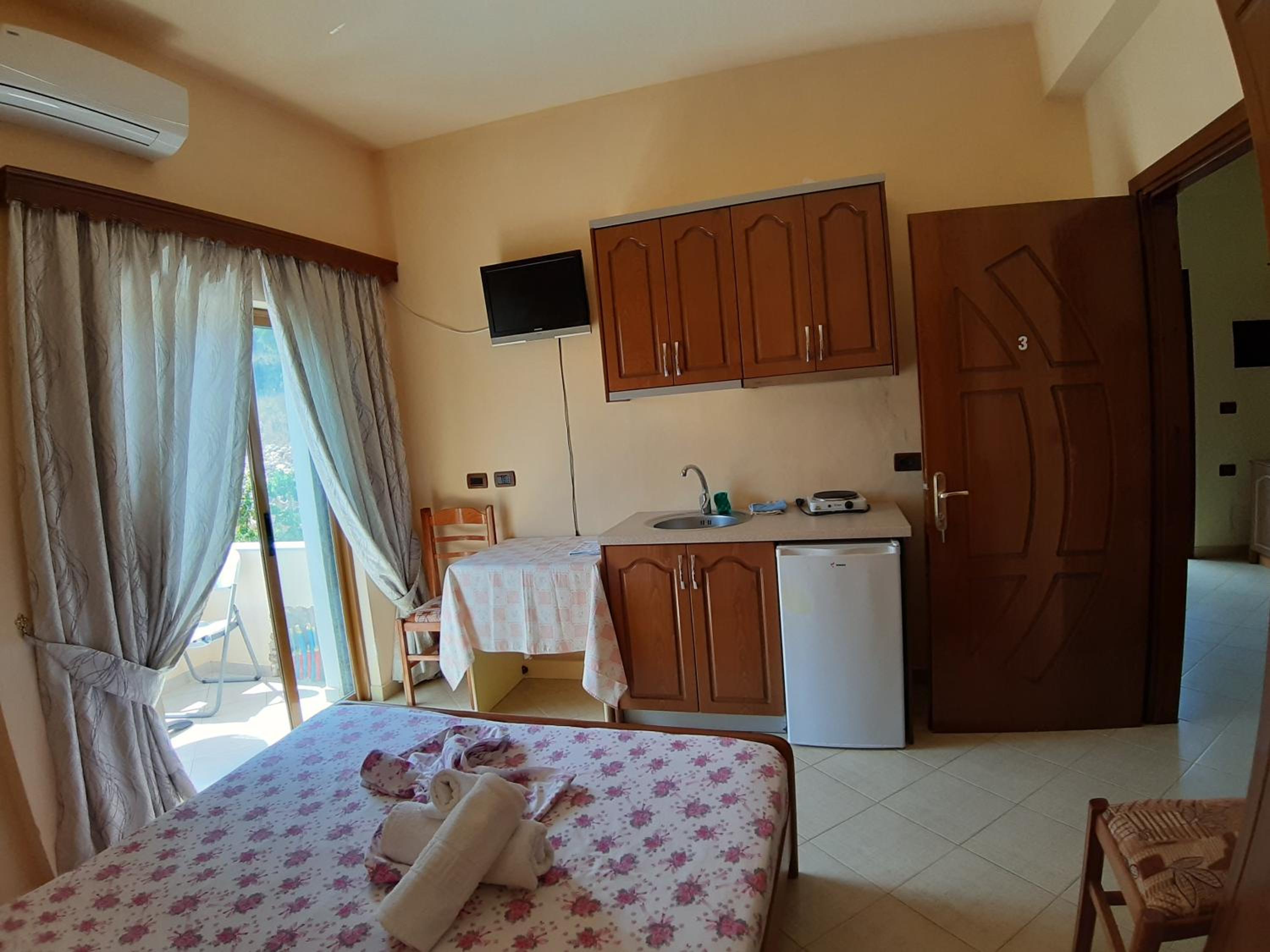 Rama Apartments