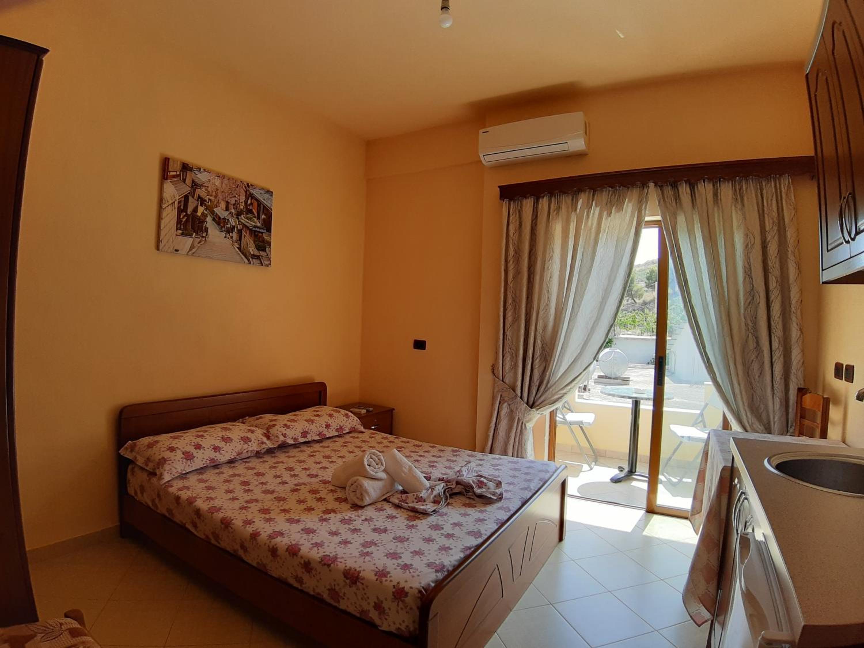 Rama Apartments