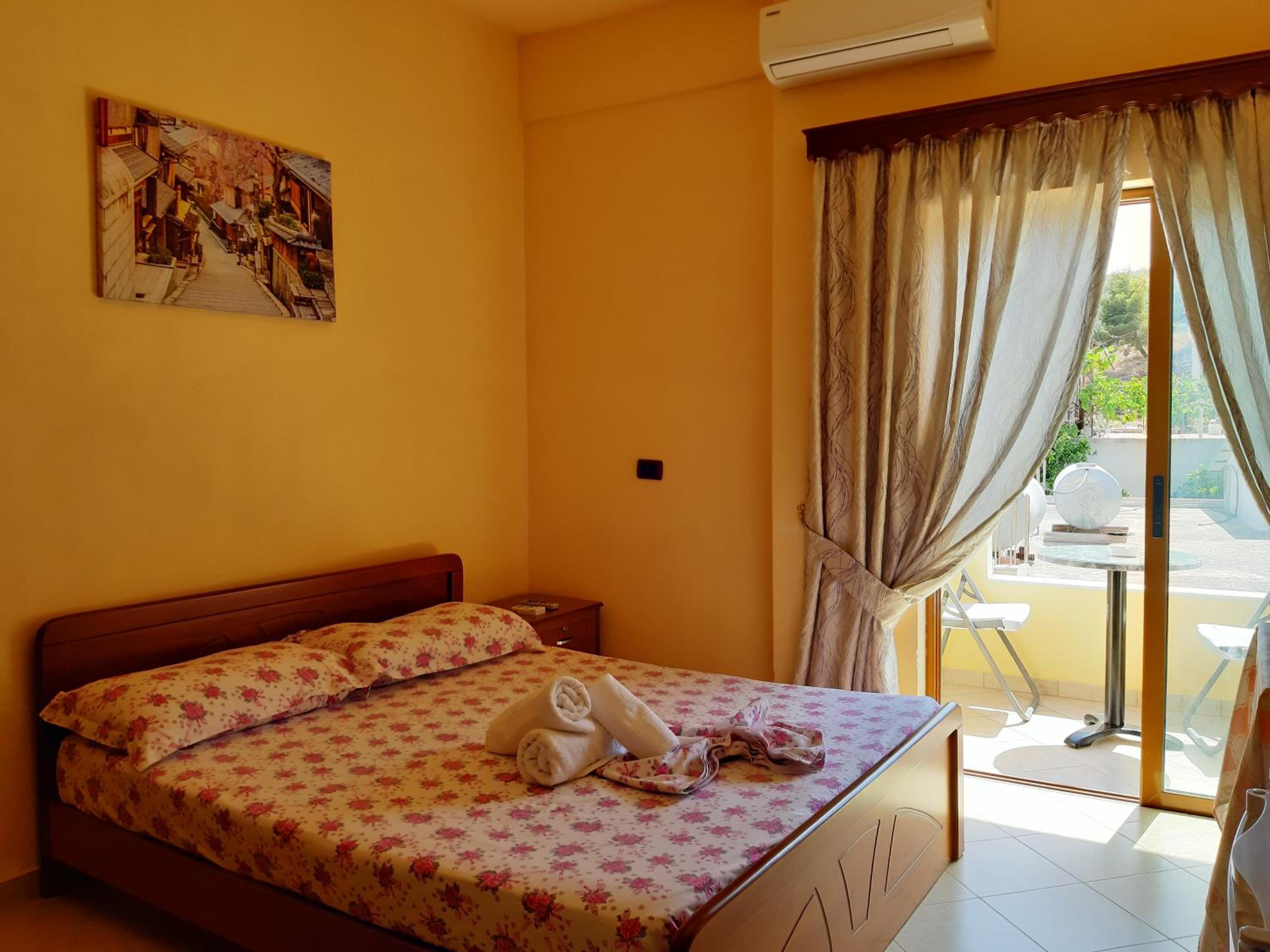 Rama Apartments
