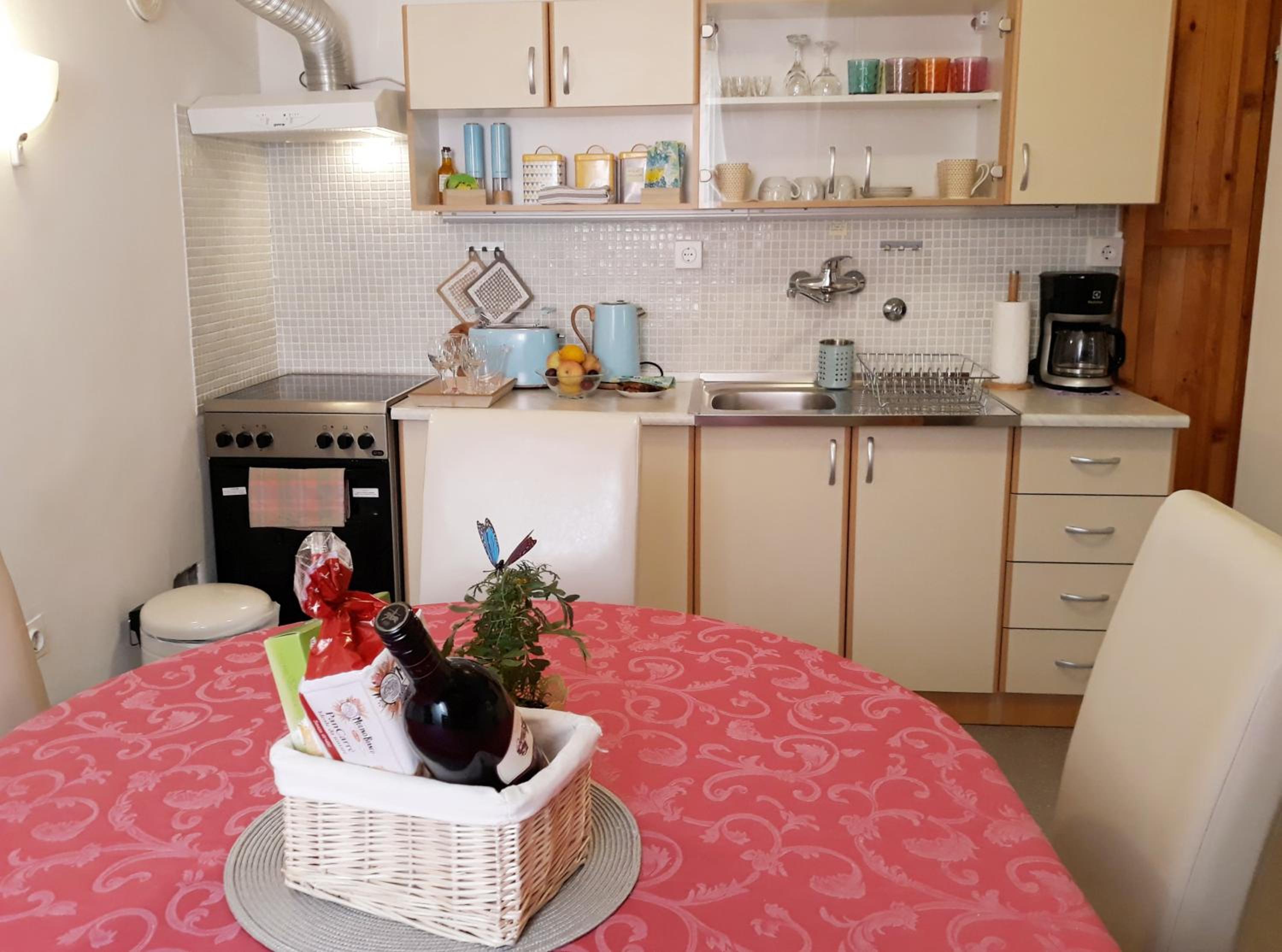 Atelier Tina Art Home