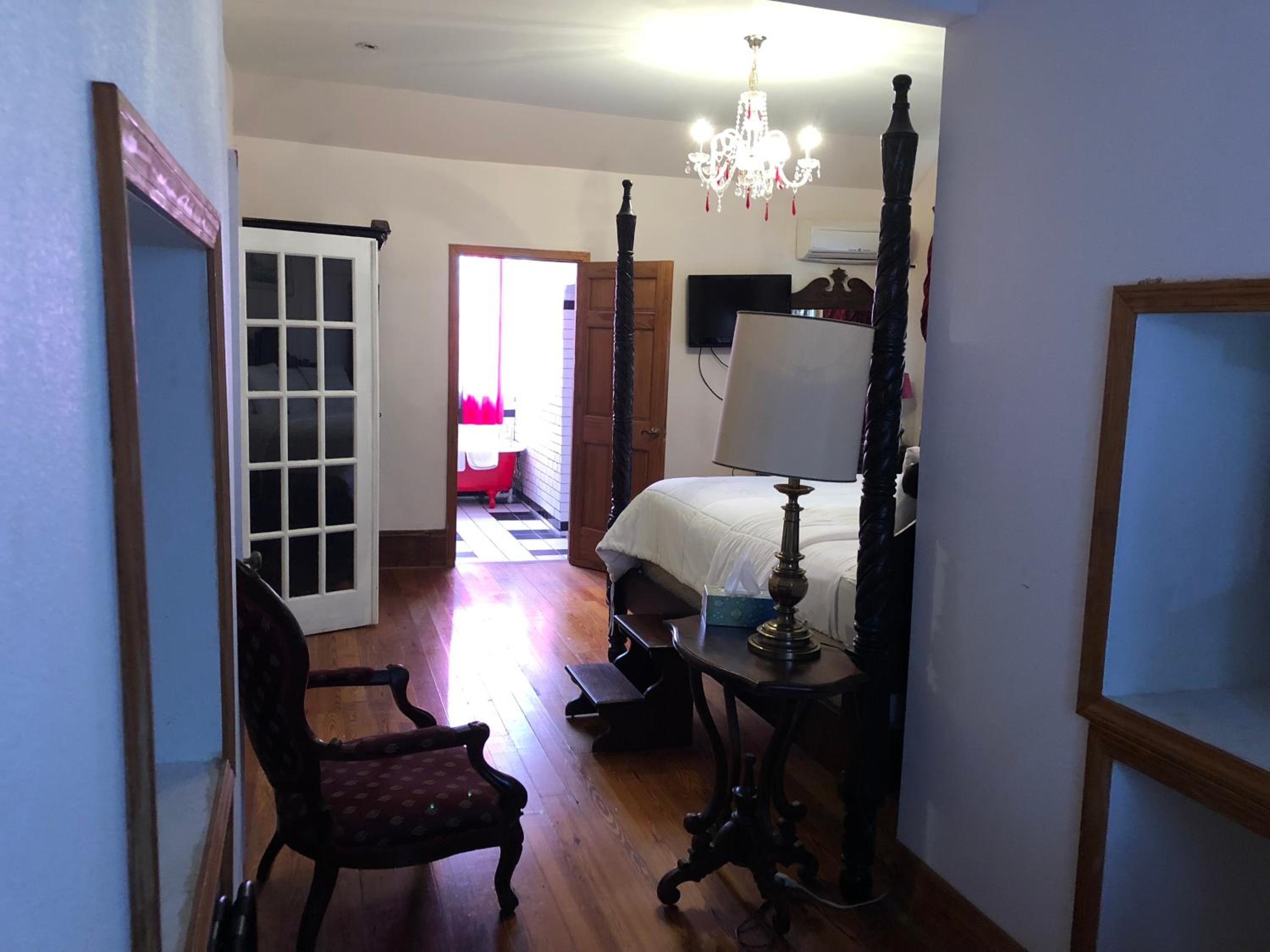 New Orleans Vacations - Oakview Bed and Breakfast - Property Image 29
