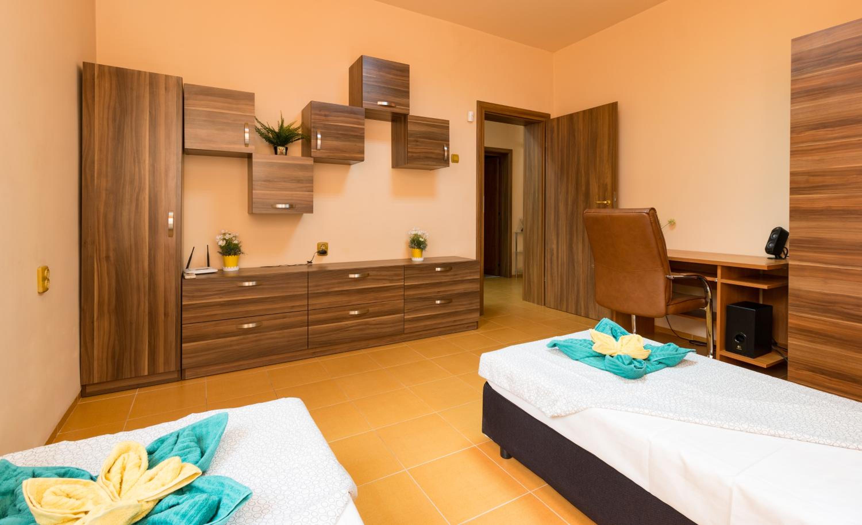 hotel room