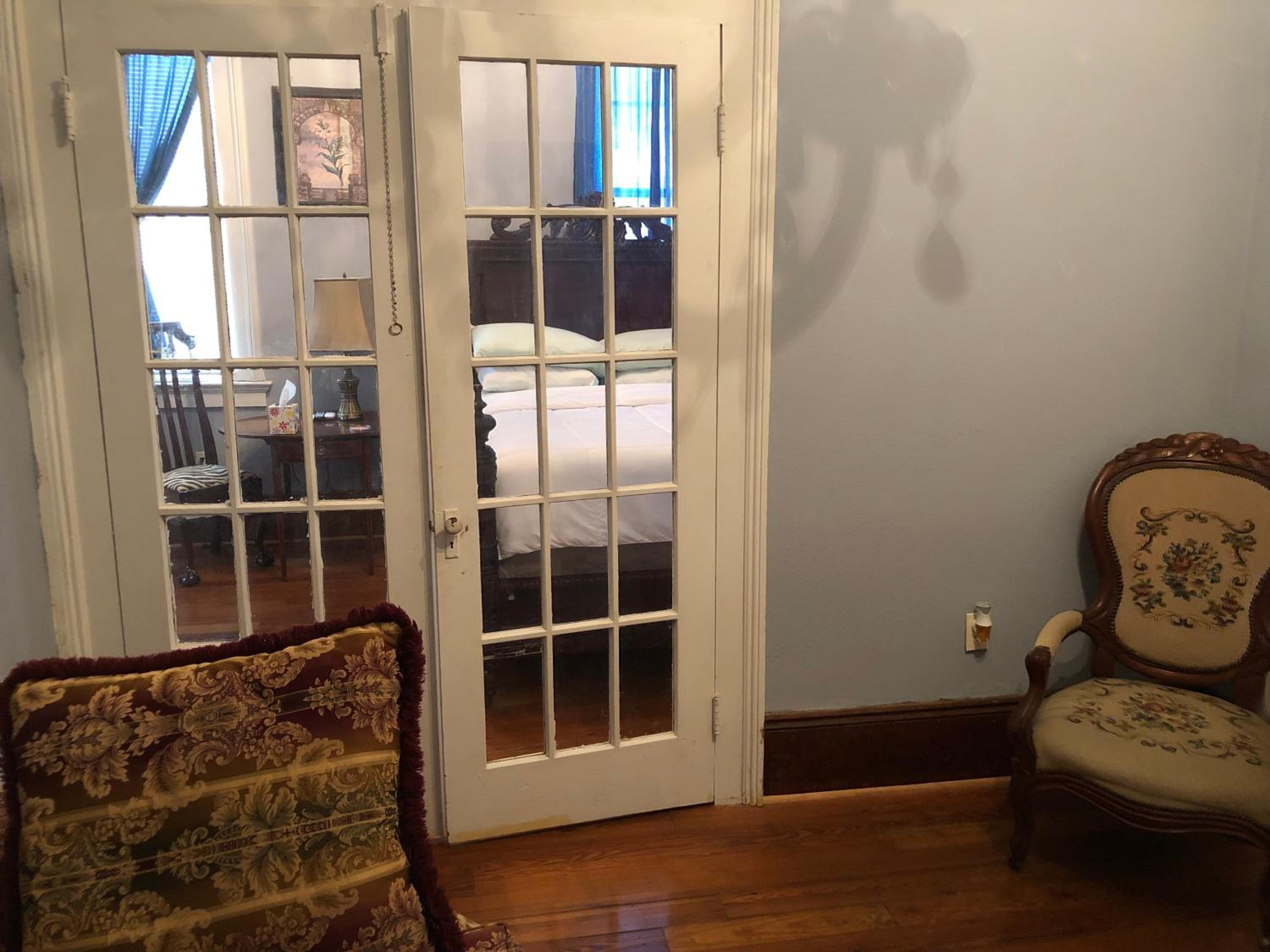 New Orleans Vacations - Oakview Bed and Breakfast - Property Image 8