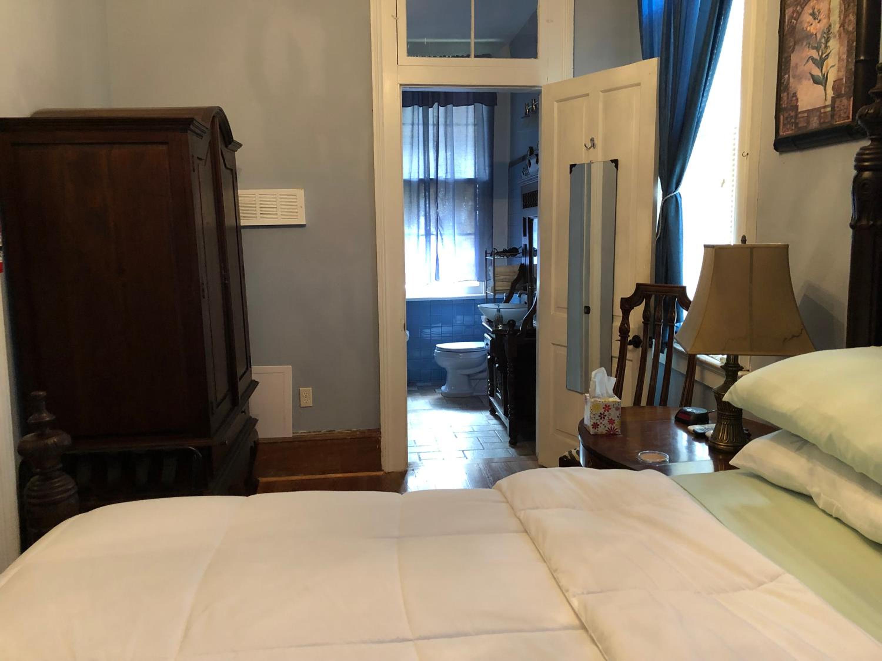 New Orleans Vacations - Oakview Bed and Breakfast - Property Image 10