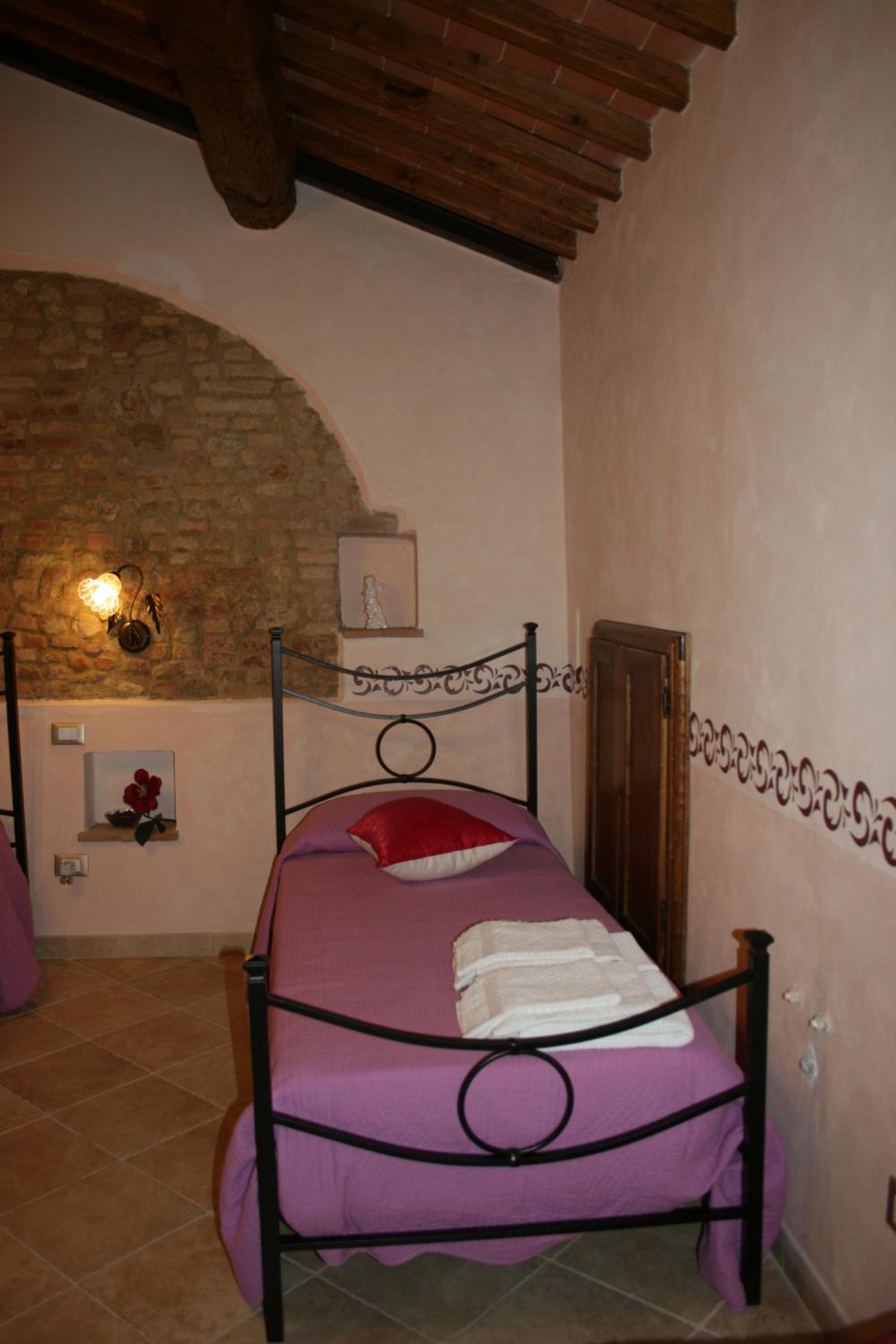 Photo 32