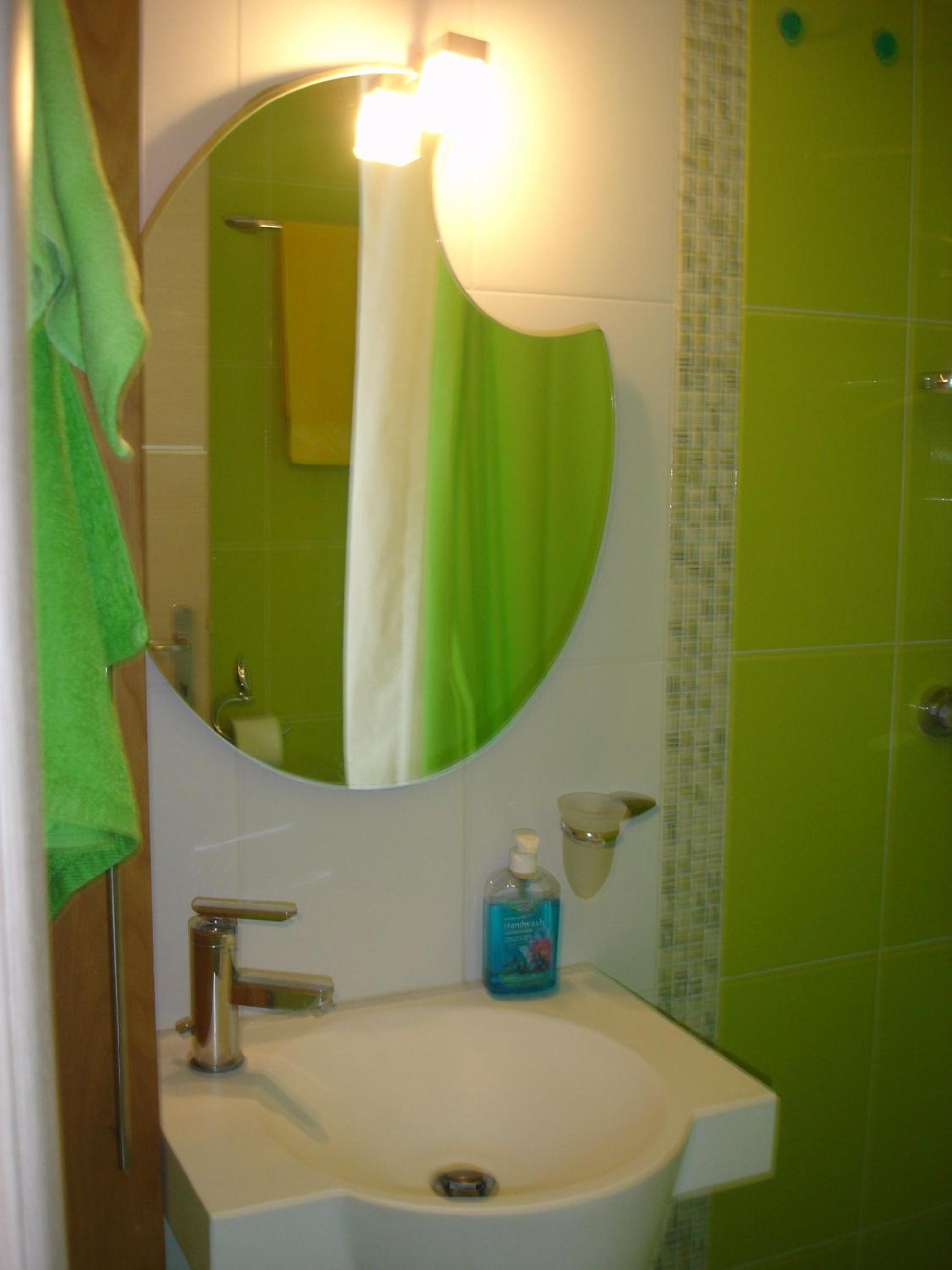 Photo 57