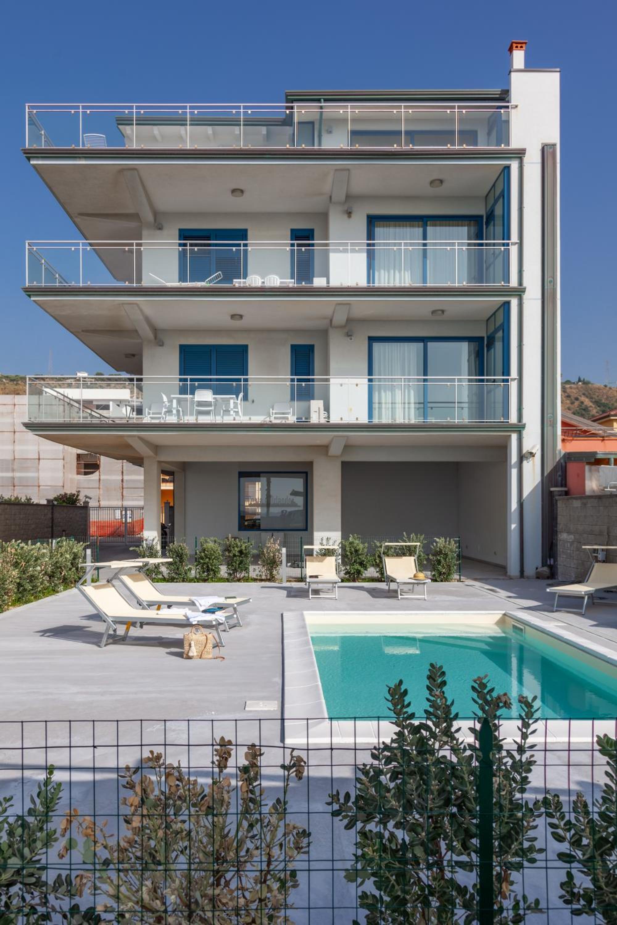Terraces d'Orlando - Family Apartments with Sea View and Pool