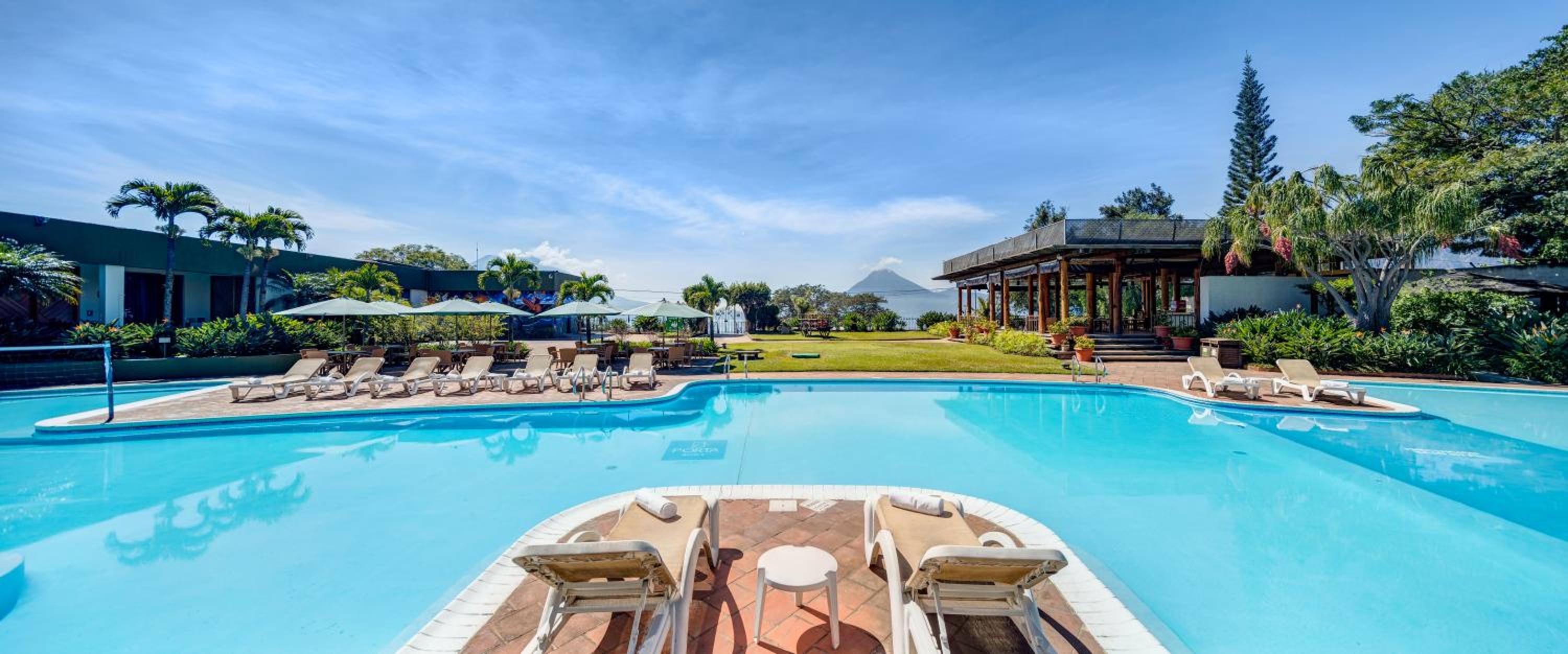 Panajachel Vacations - Porta Hotel del Lago - Property Image 1