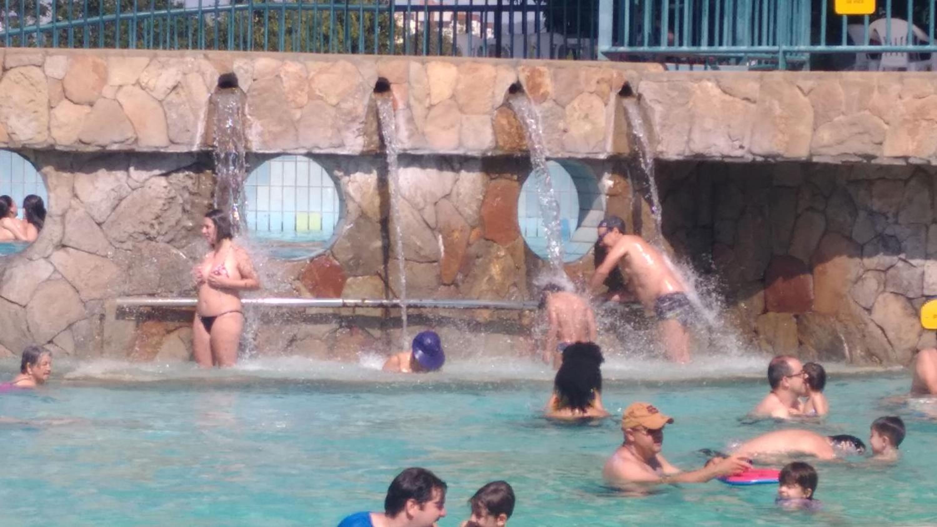 Piazza DiRoma Acqua Park- Parque aquático grátis