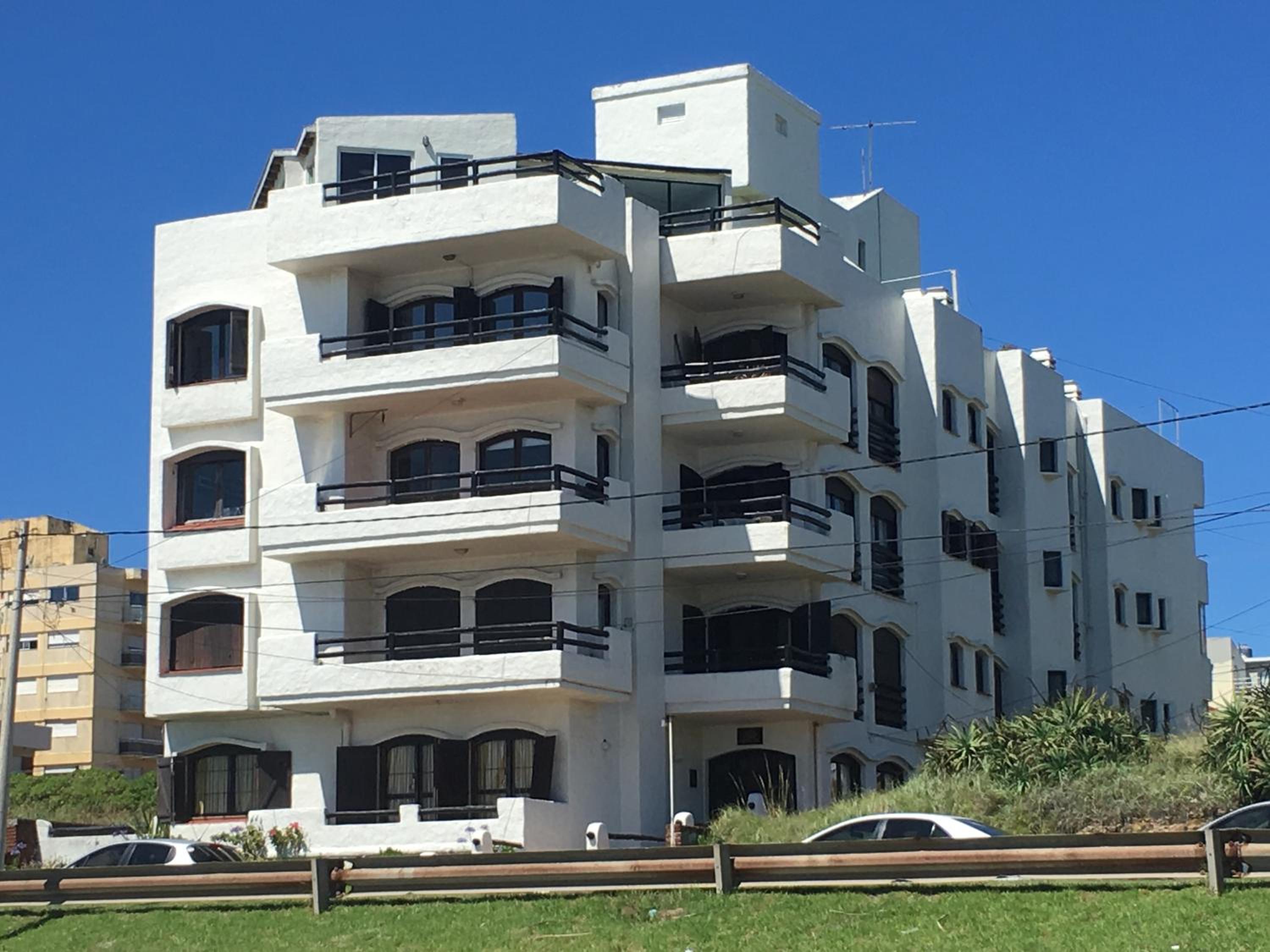 Edificio Waikiki