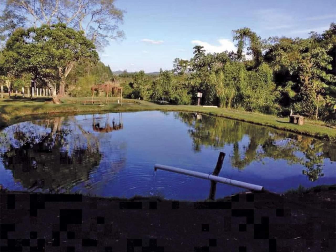 Chacara bica dágua