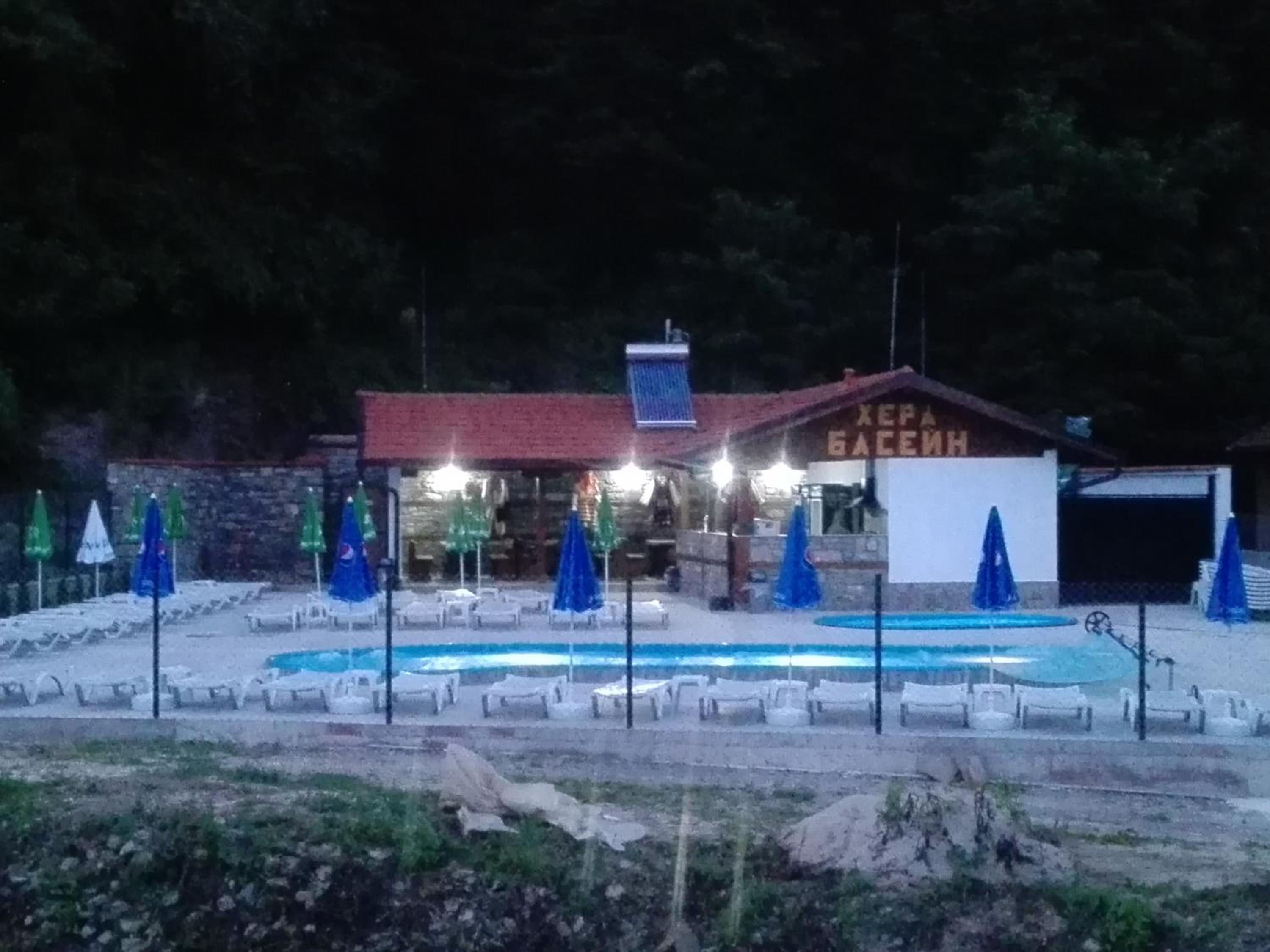 Hera Guest House