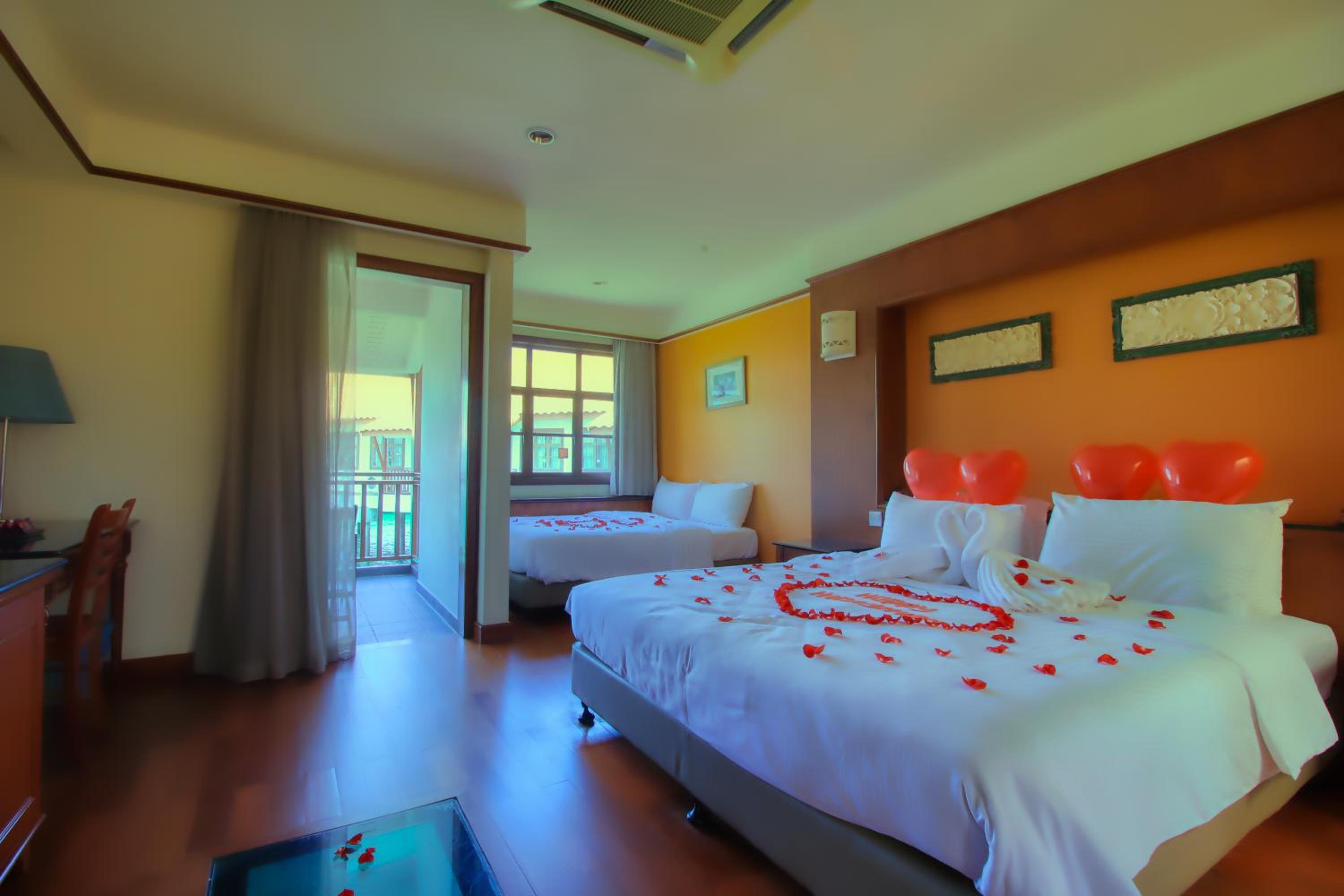 AlexaPD Private Water Chalets, Port Dickson - 13