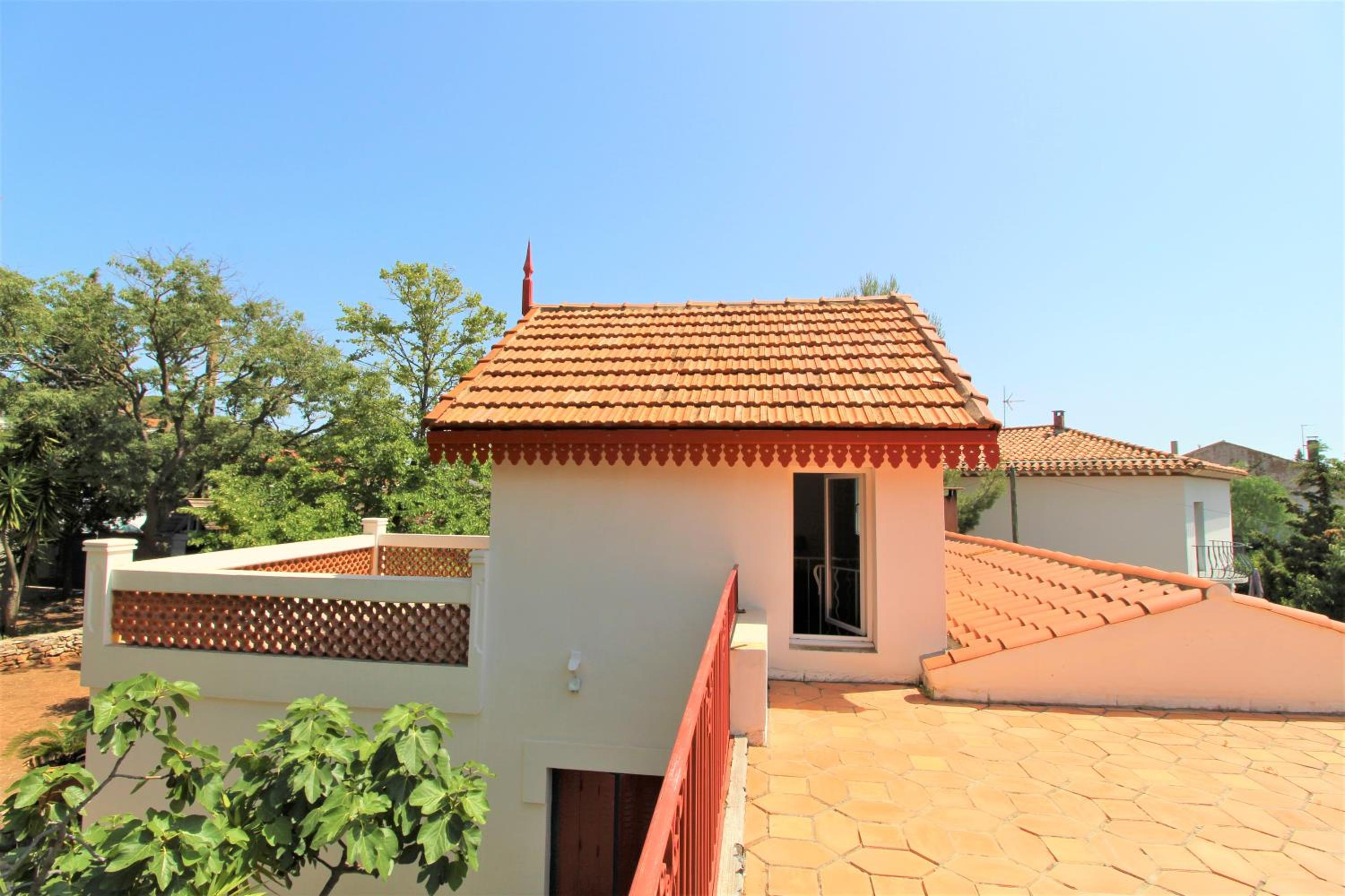Villa de Charme sur la Corniche photo 4