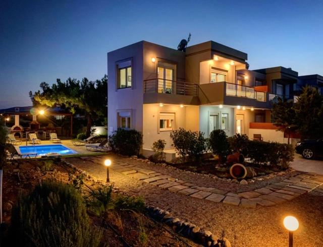 Villa Papagiorgio Luxury and Harmony view 5