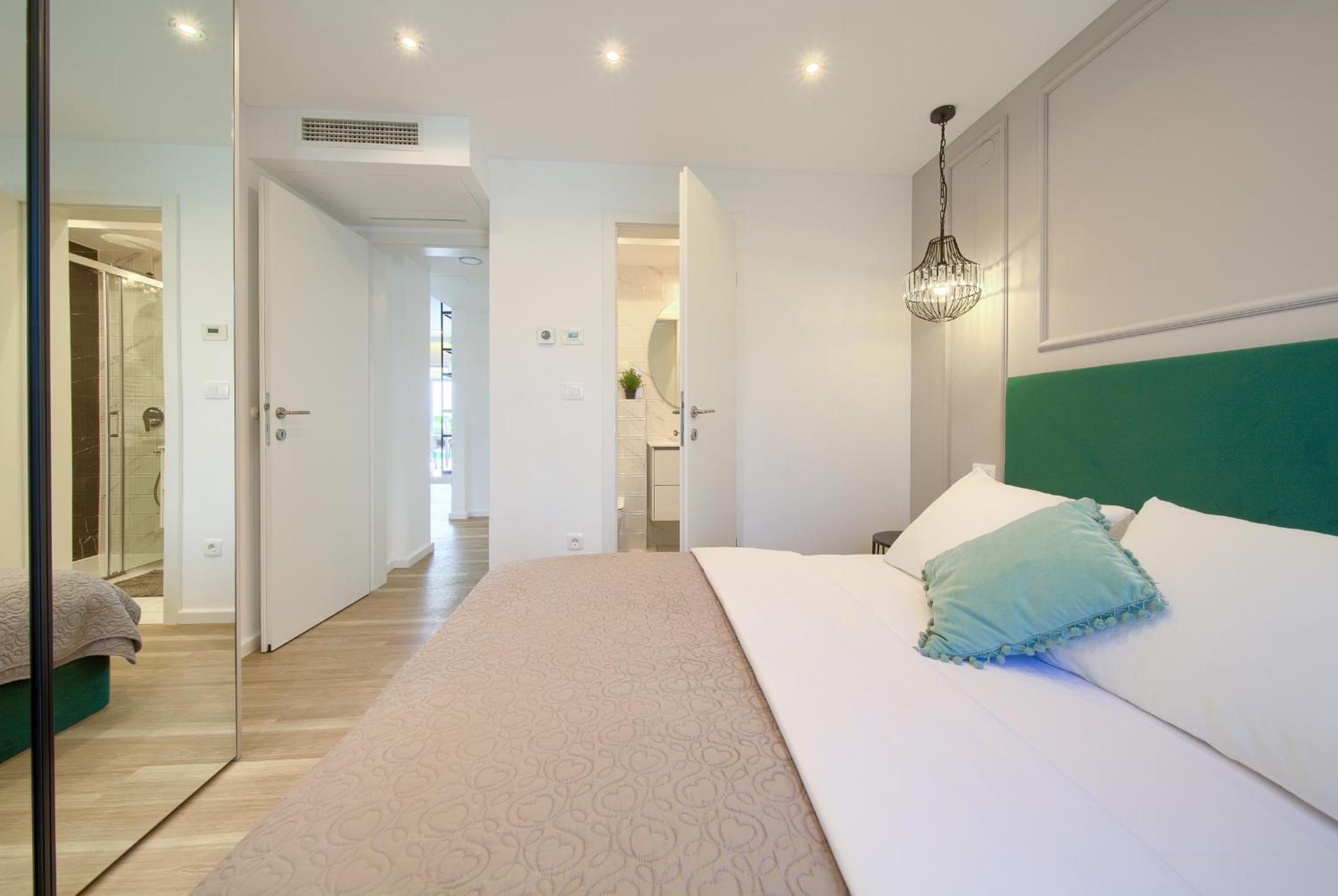 Holiday Home Elegant