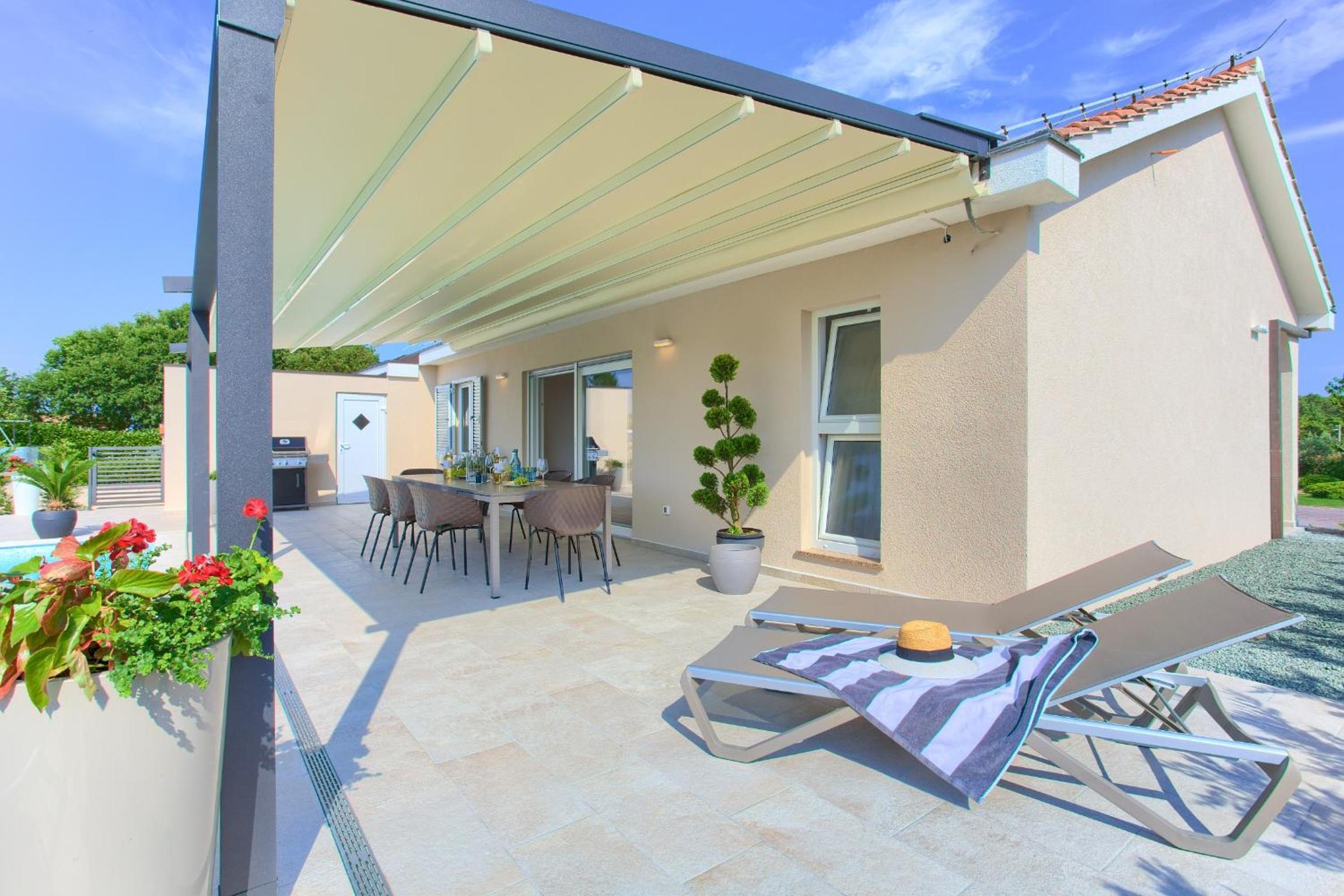 Holiday Home Elegant