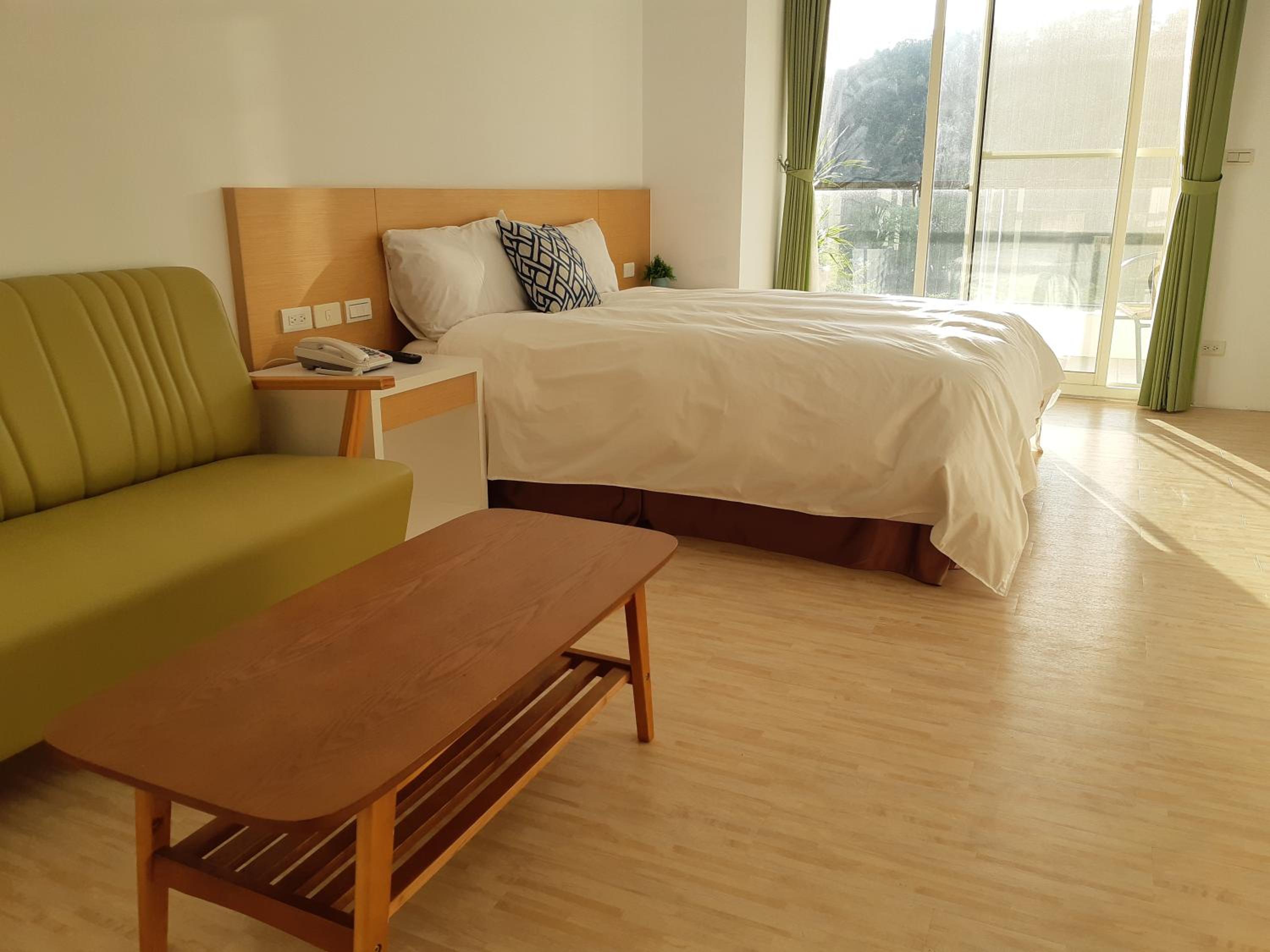Ze Hu B&B