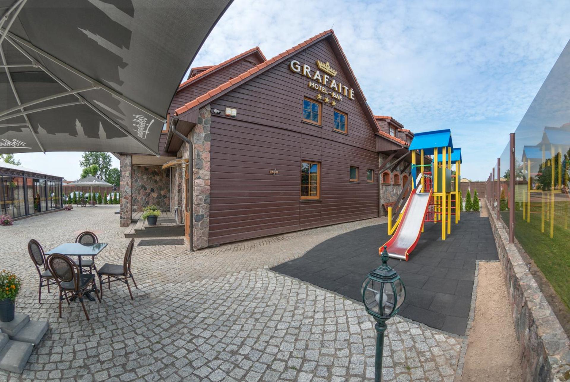 children's play area
