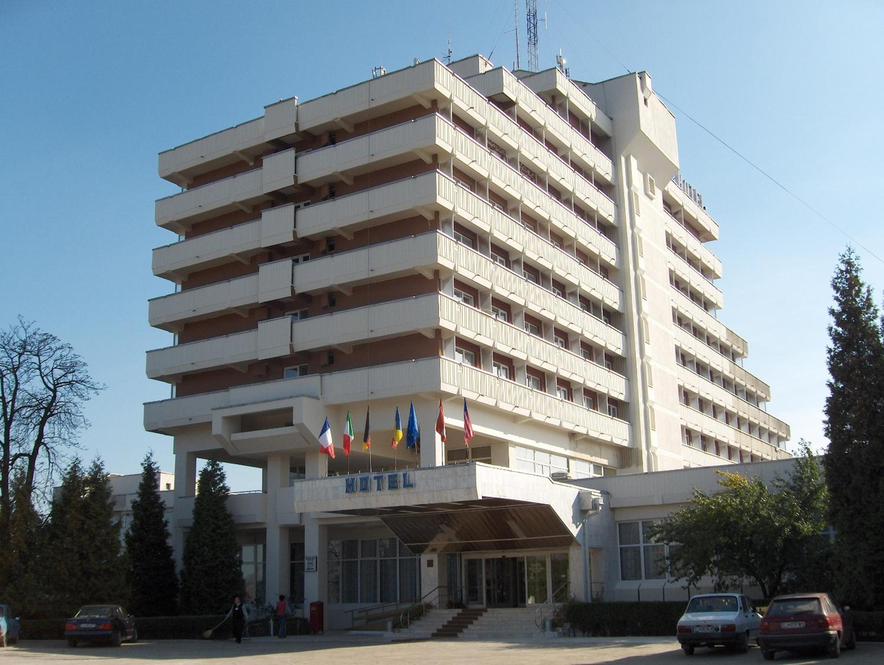 Hotel Belvedere - Image 1
