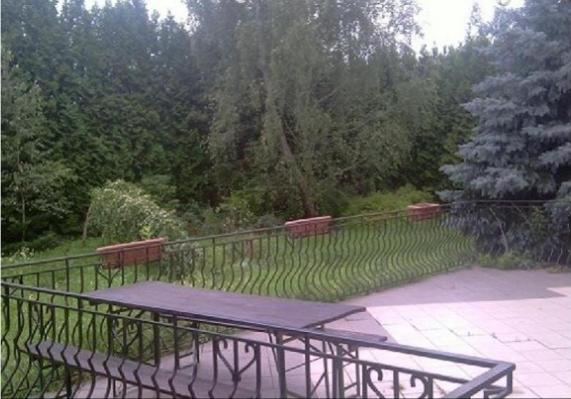 Green Country Hostel