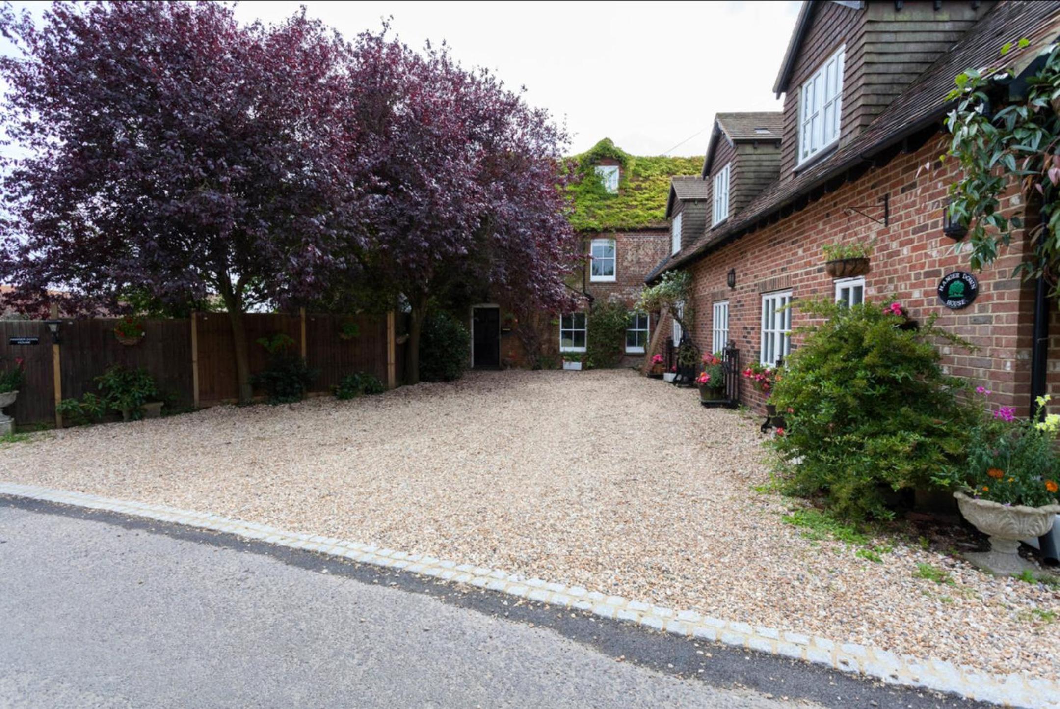 Hanger Down House Bed and Breakfast view 5