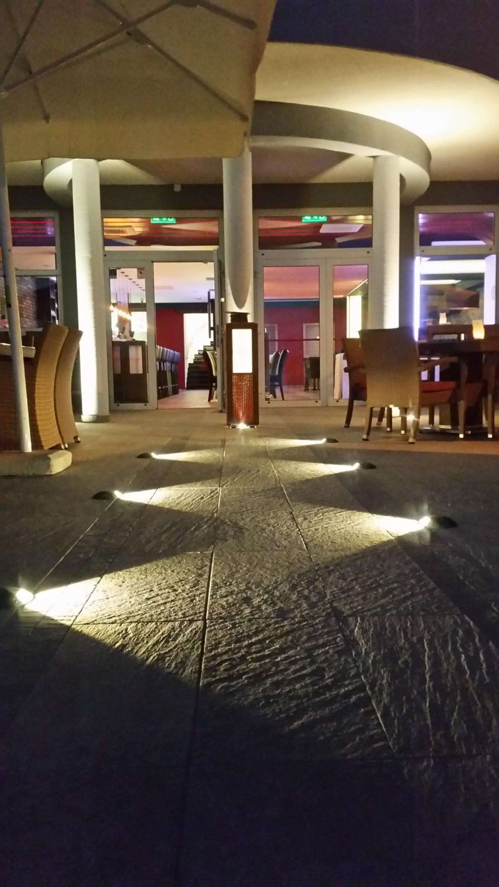 Sunset Split Rooms