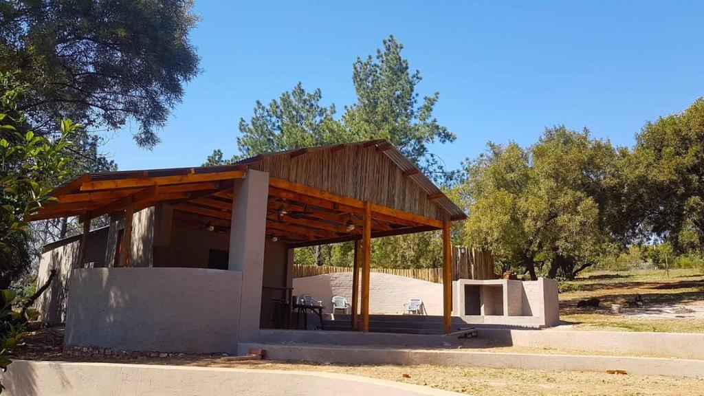 Rocky Hollow Lodge