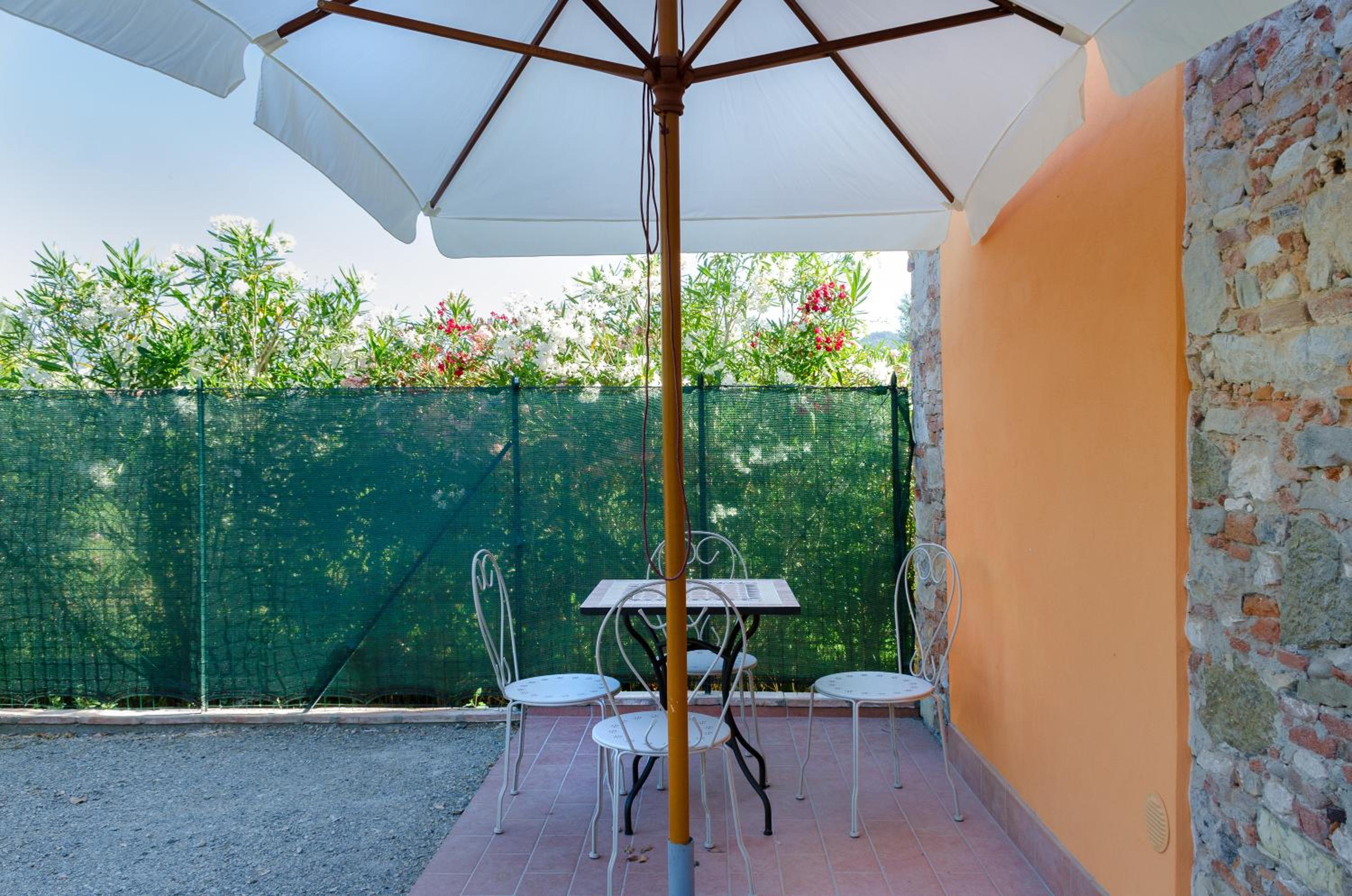 La Mandolata dei Poeti Apartaments view 4