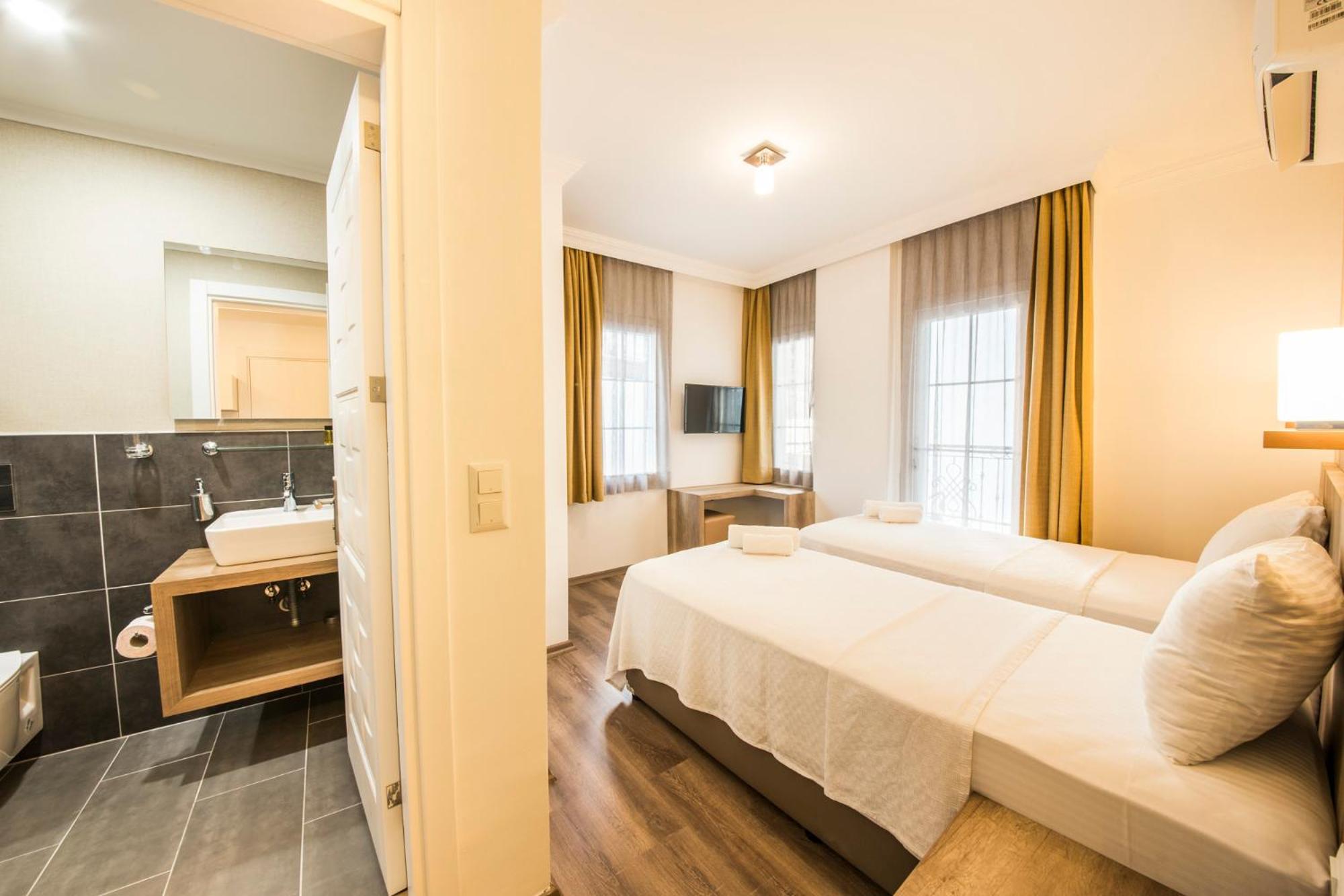 dekatria rooms&aparts - Image 45