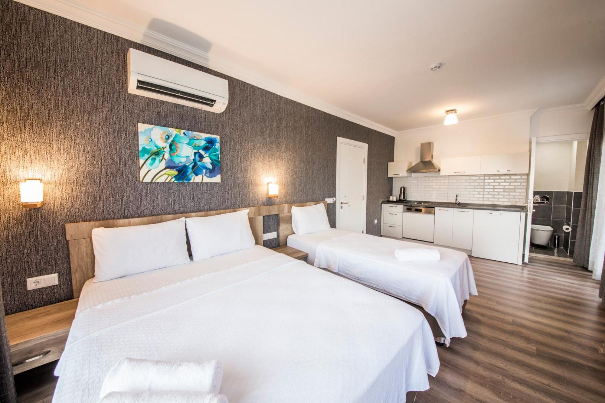 dekatria rooms&aparts - Image 39