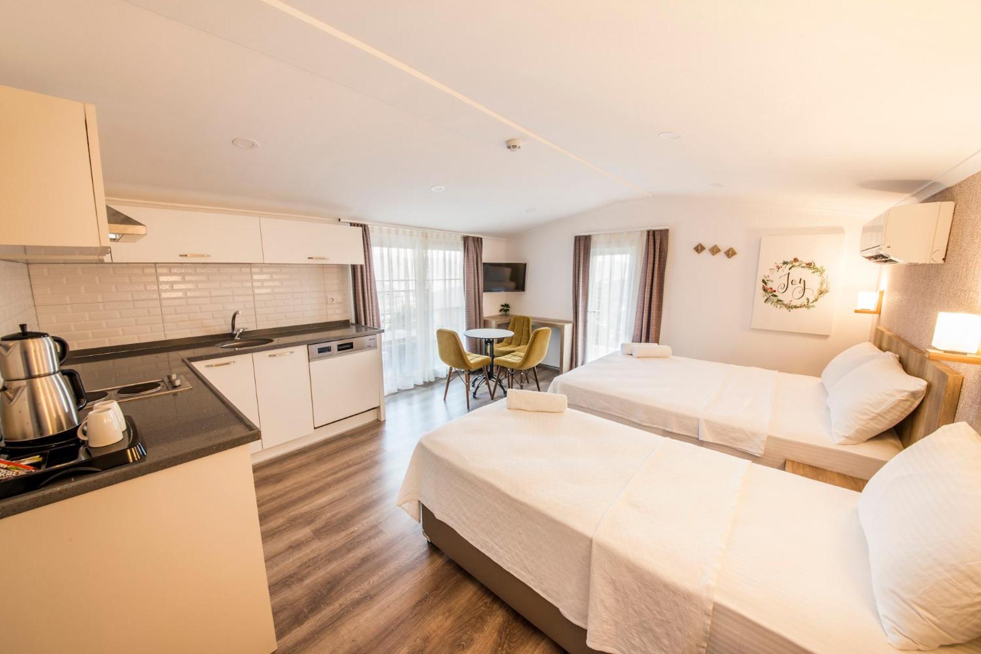 dekatria rooms&aparts - Image 30