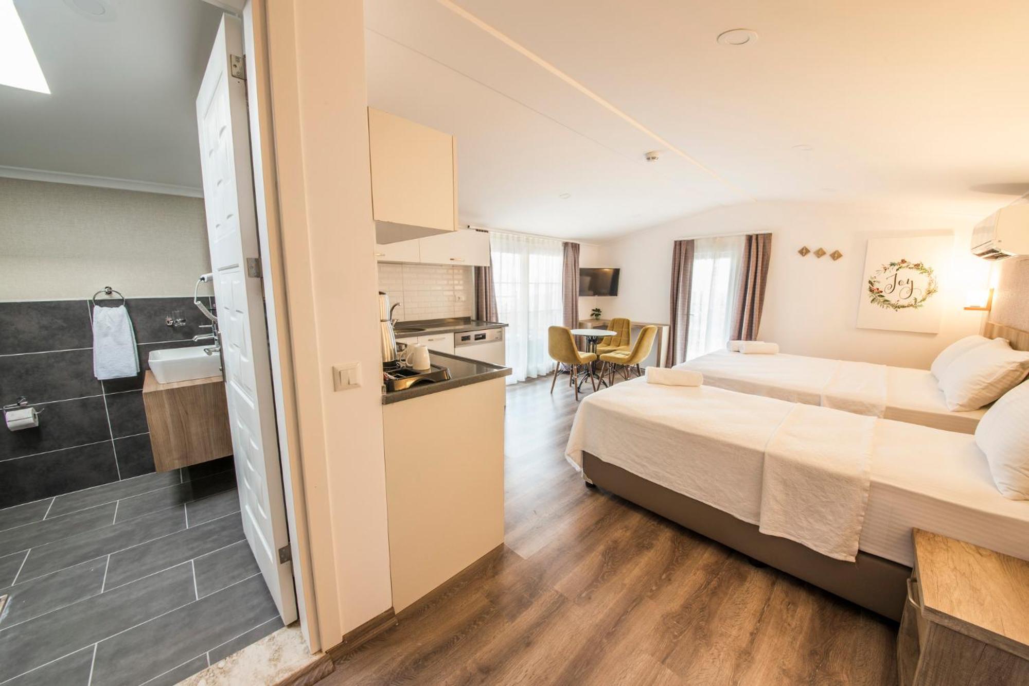 dekatria rooms&aparts - Image 35