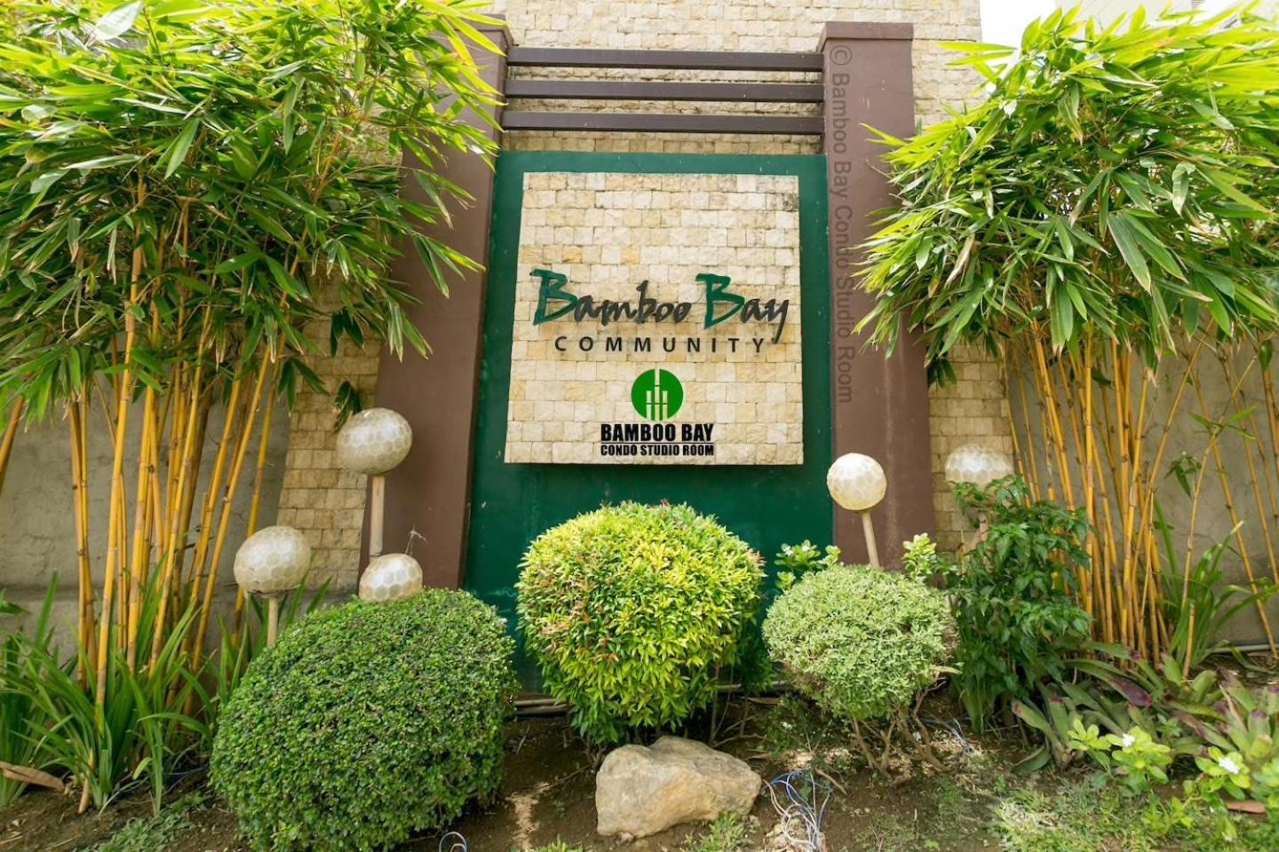 Fully Furnished Studio Unit in Mandaue City, Cebu with Fast WiFi and Cable TV view 2